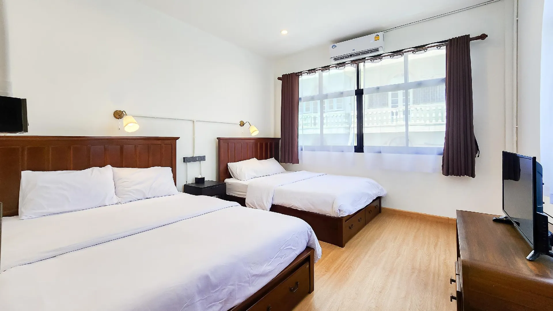 방콕 탈랏노이 페인트 하우스 3성급 호텔 스위트룸