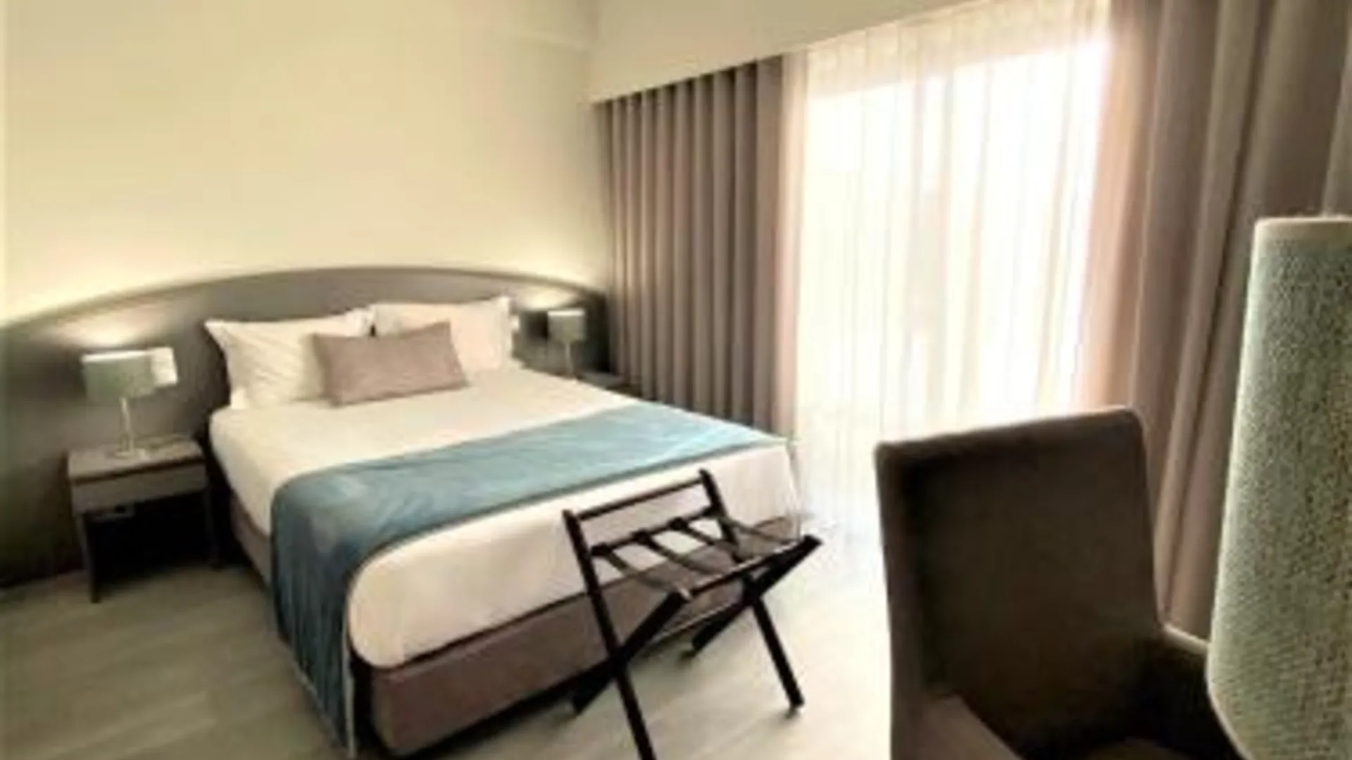 에스포센데 Apulia Praia Hotel 4성급 호텔 스위트룸