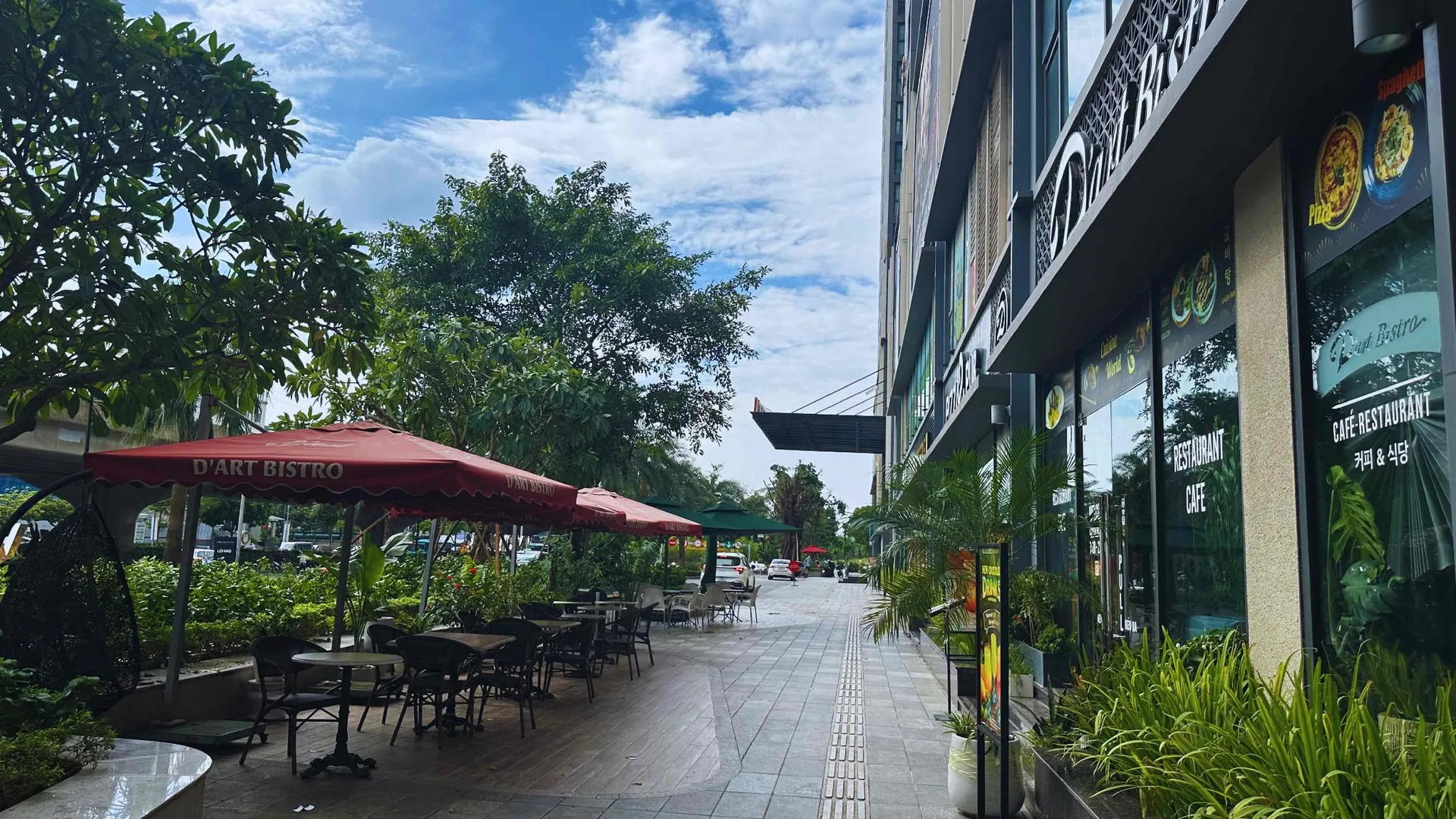 하노이 빈홈 스카이 레이크 5성급 게스트하우스 전망