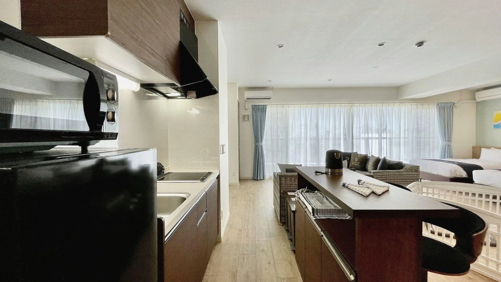 오키나와 본섬 코랄 팰리스 온나 바이 선셋 애비뉴 4성급 게스트하우스 외관