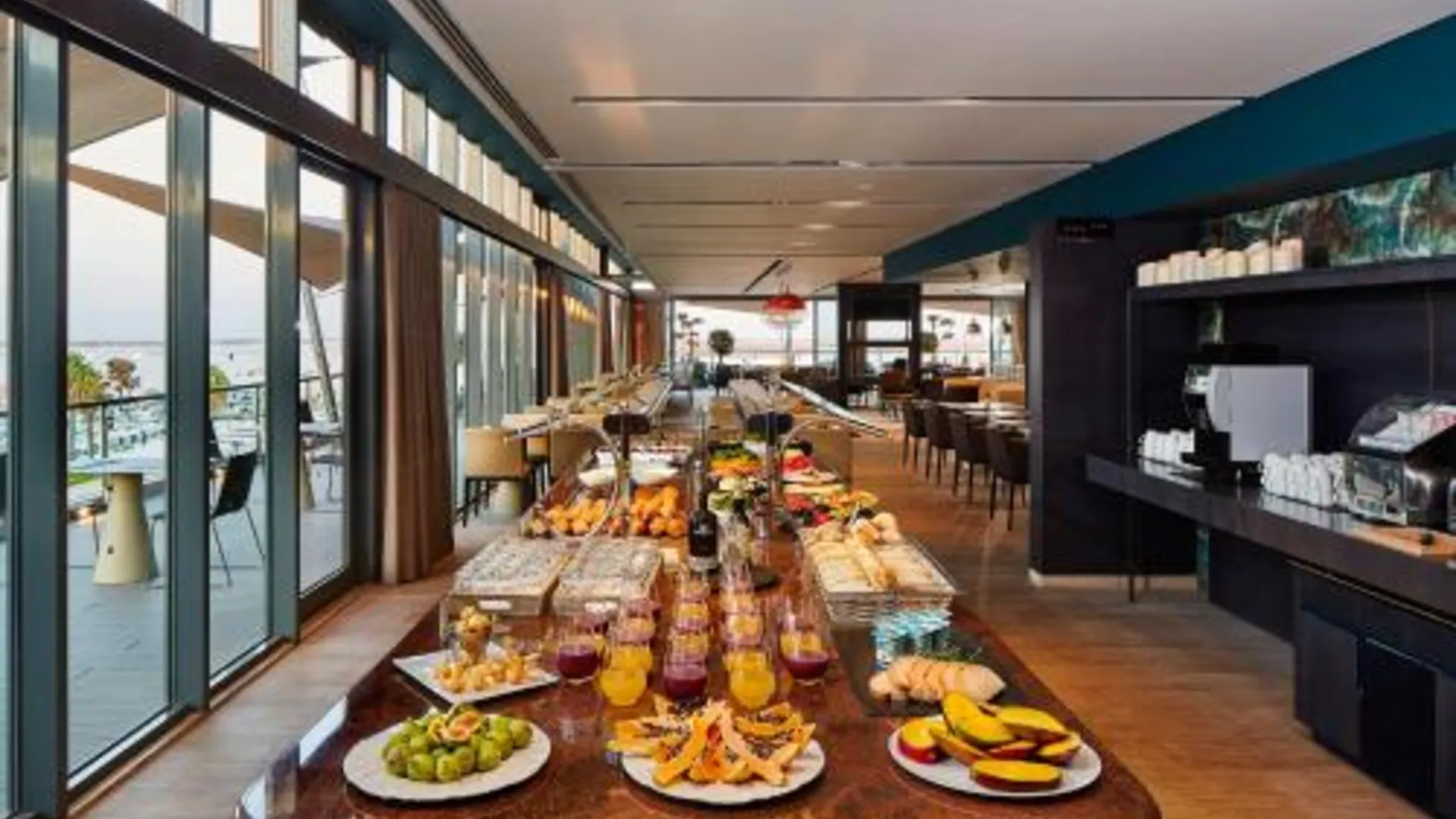 파로 호텔 파로 앤 비치 클럽 4성급 호텔 로비