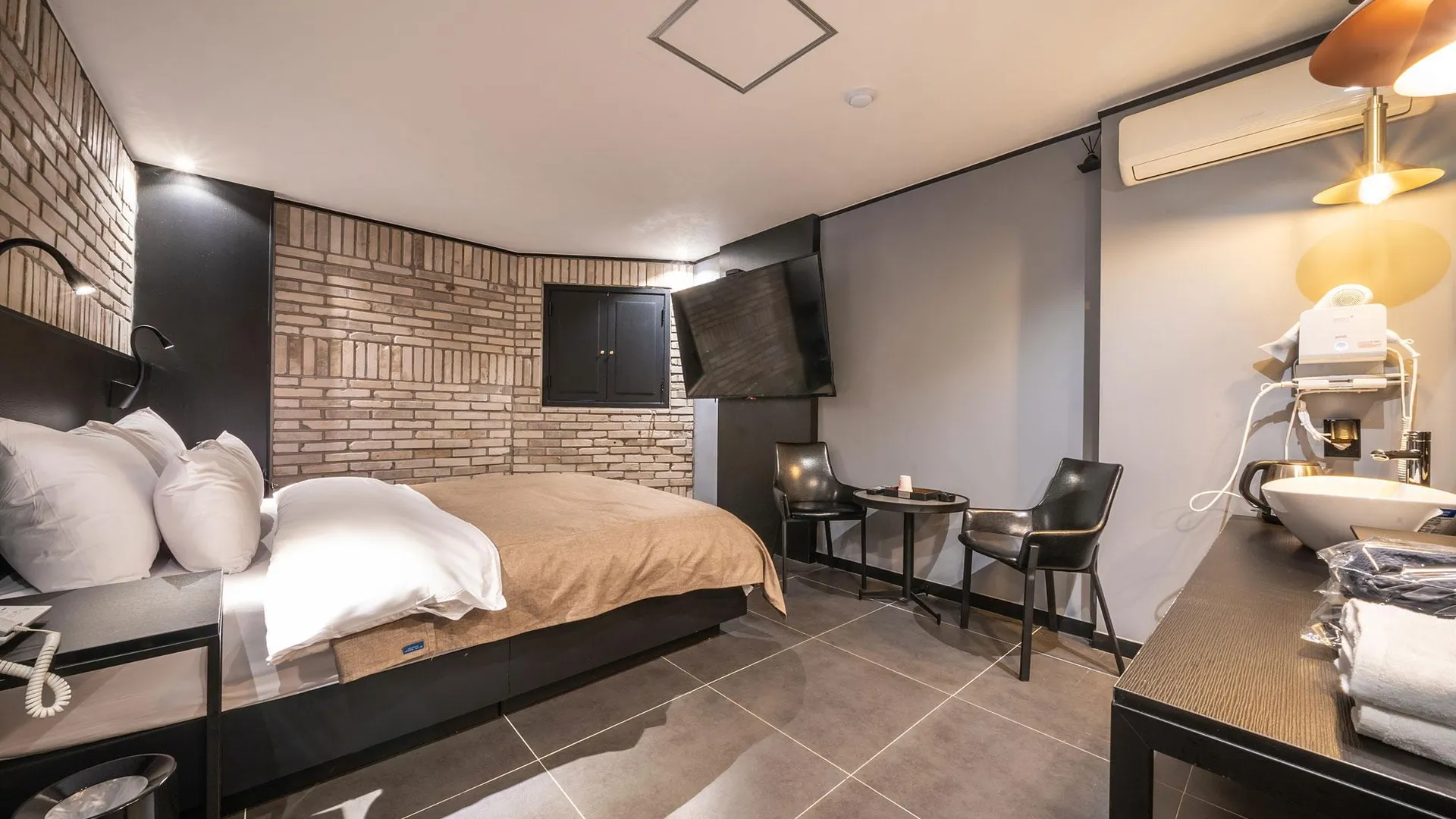 서울 신사 애인(무인)호텔 1성급 호텔 객실