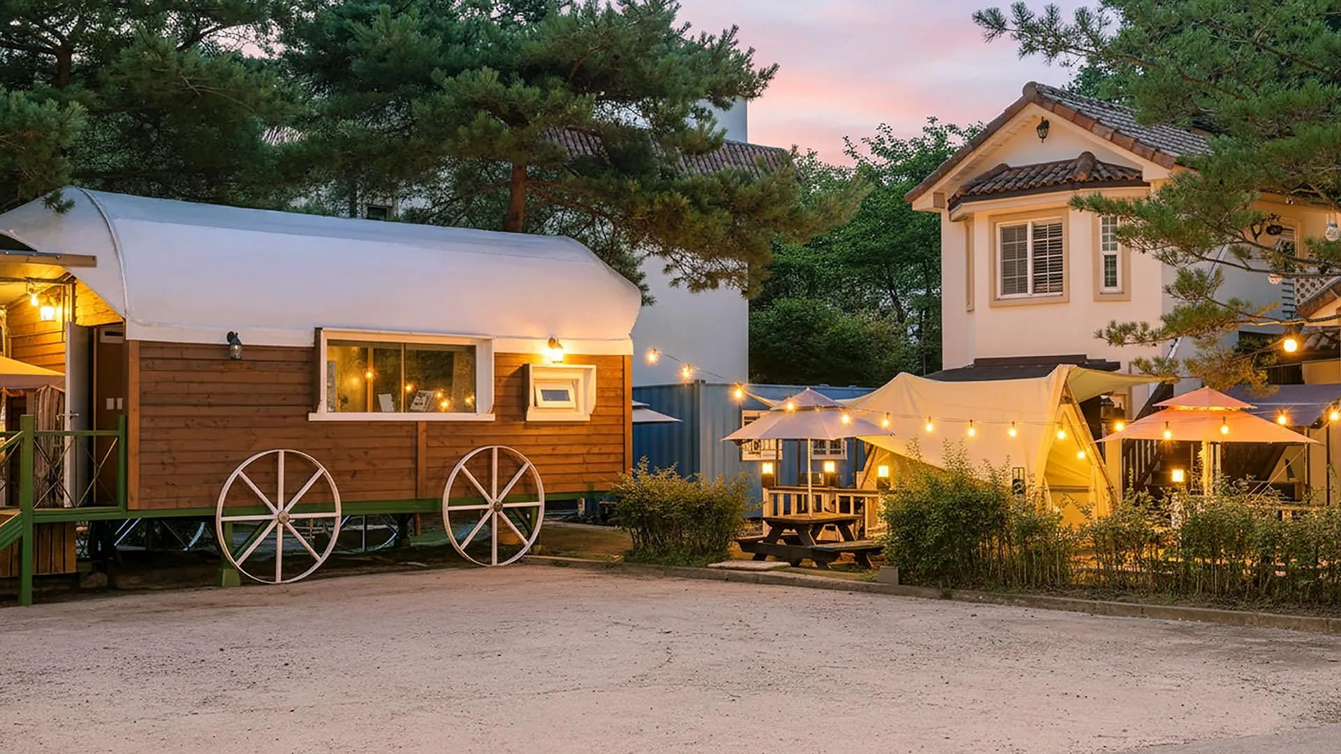 가평 가평 뭉클하우스 애견동반 펜션 3성급 게스트하우스 외관