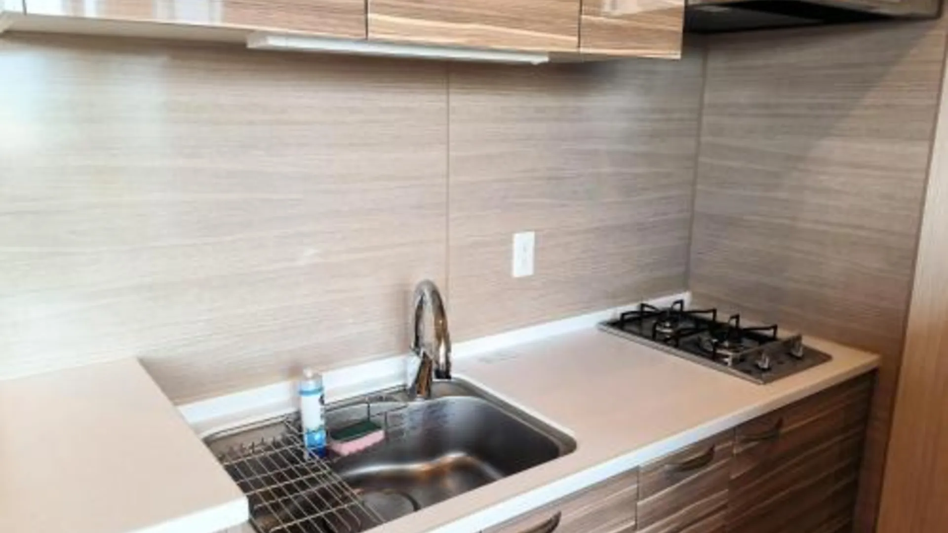 오사카 오스테이 버밀리언 남바 4성급 호텔 객실