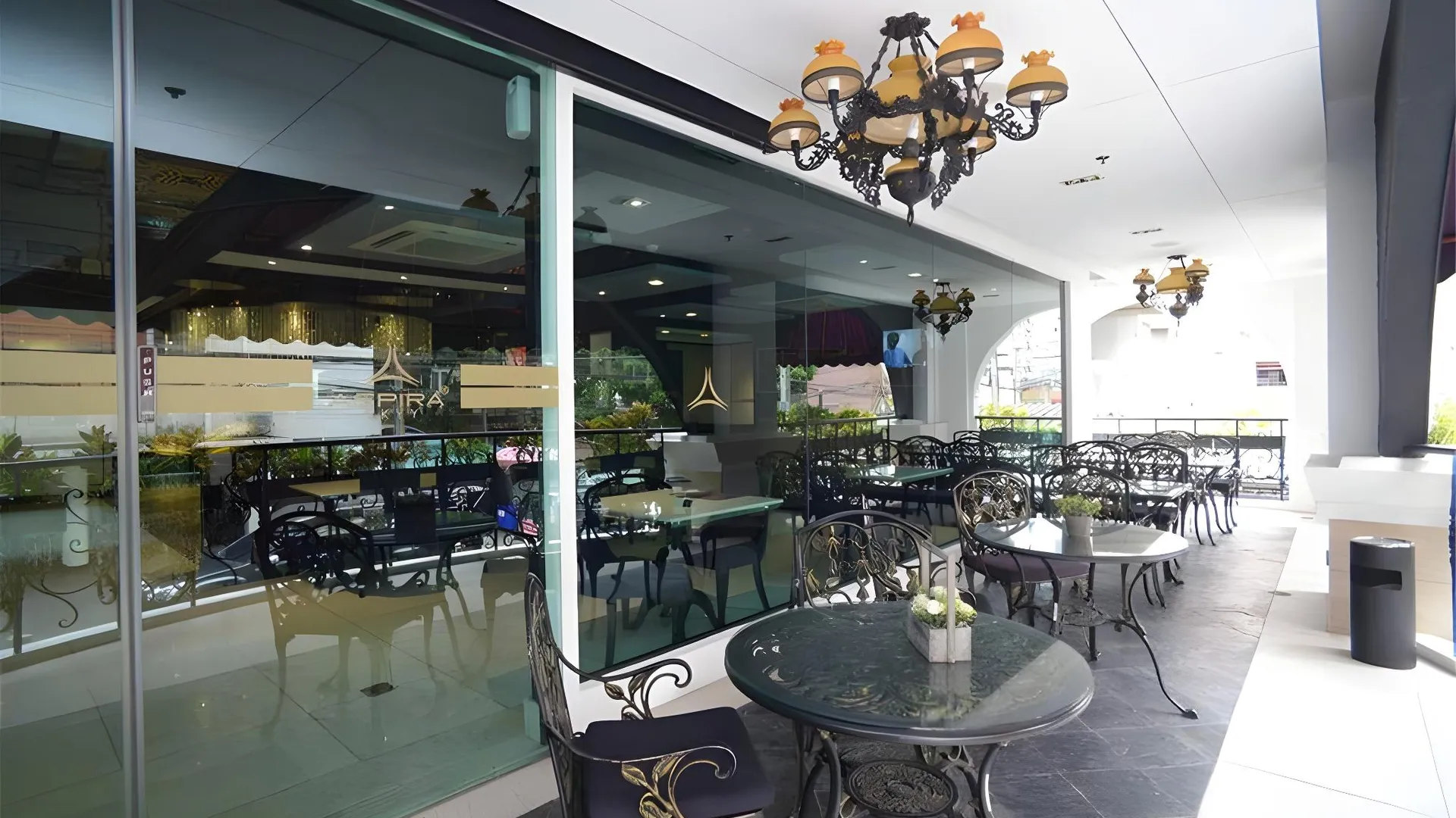 방콕 아스피라 수쿰빗 3성급 호텔 외관