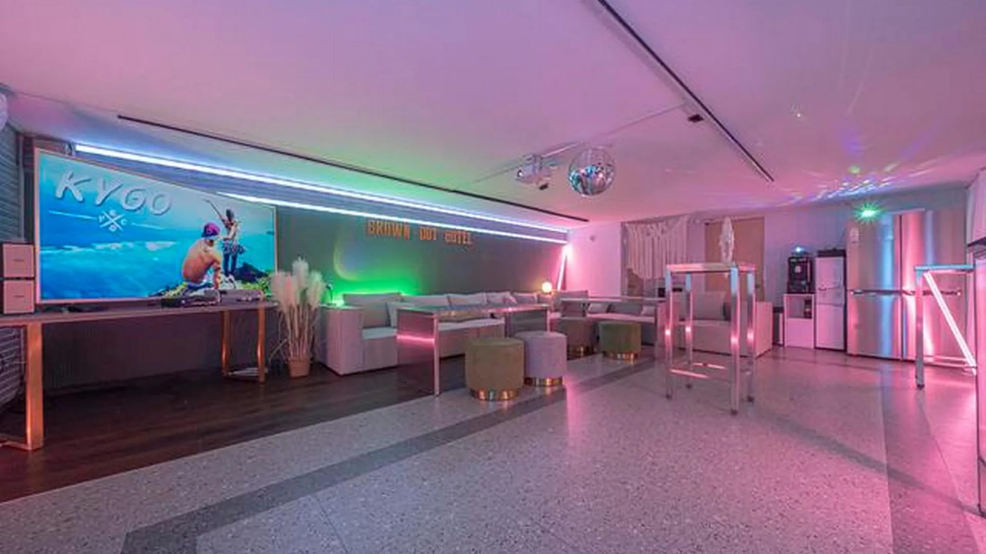 서울 브라운도트 역삼점 2성급 호텔 레스토랑