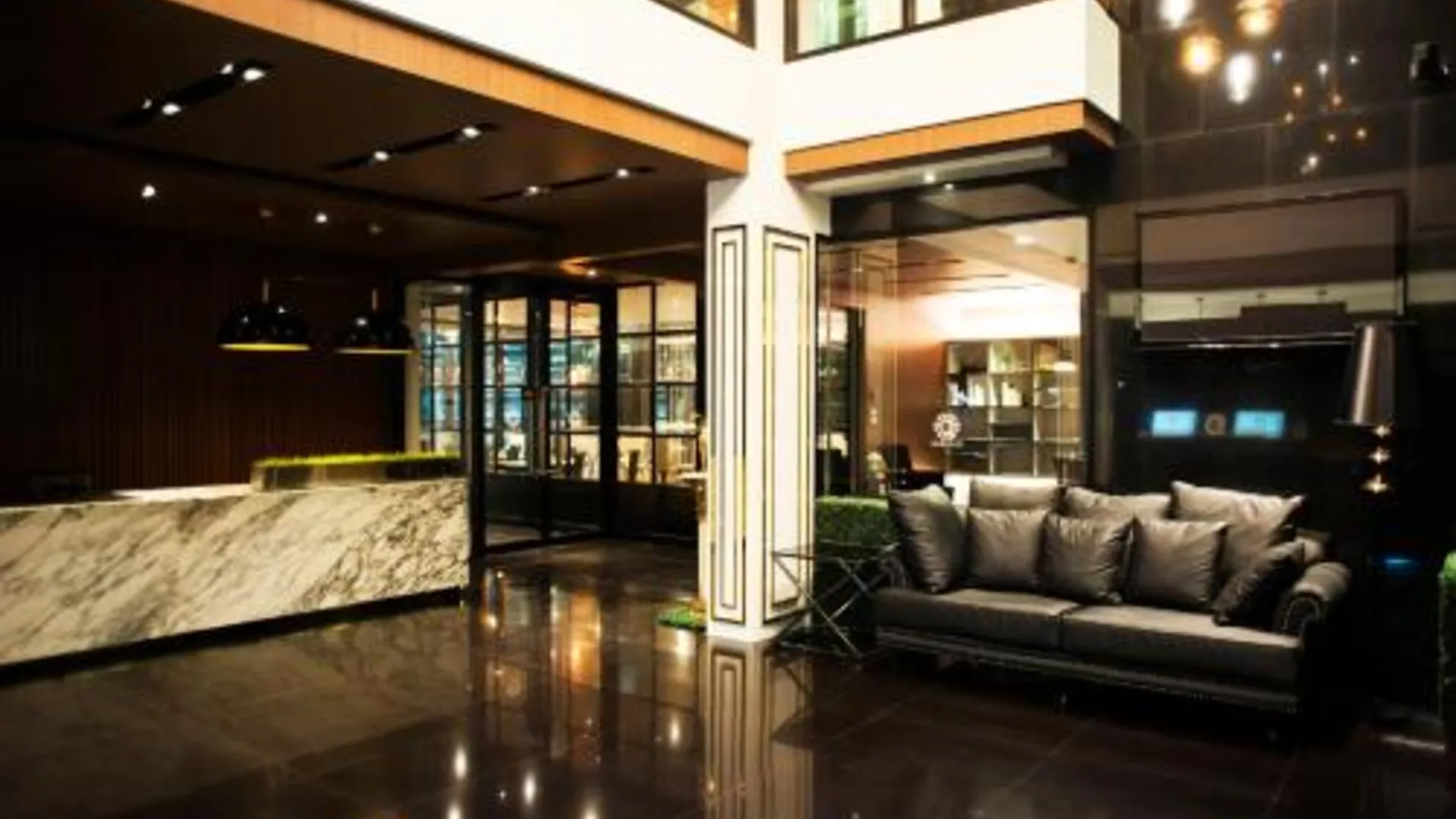 방콕 매리골드 수쿰빗 4성급 호텔 스위트룸