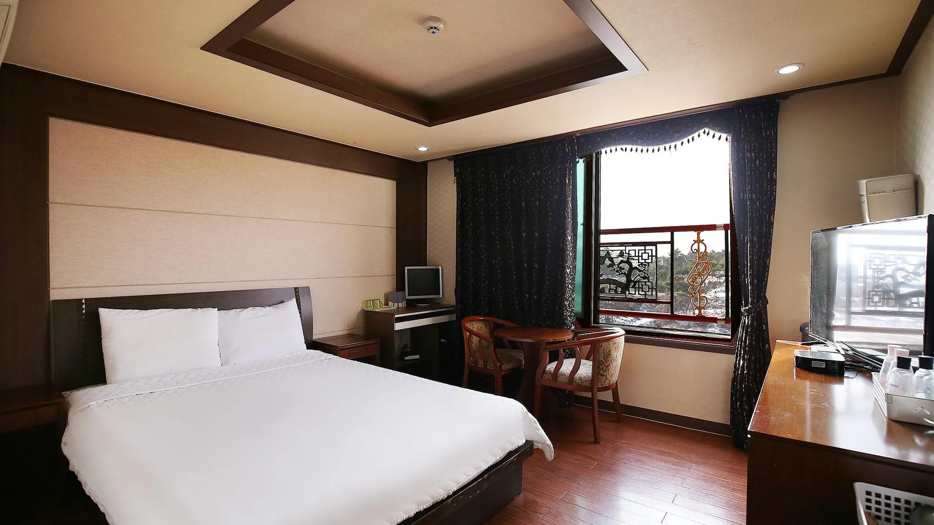 태안 안면도 해송 호텔 스위트룸