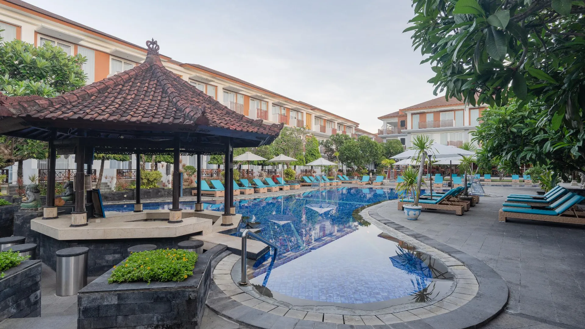 발리 쿠타 비치 클럽 호텔 4성급 호텔 객실