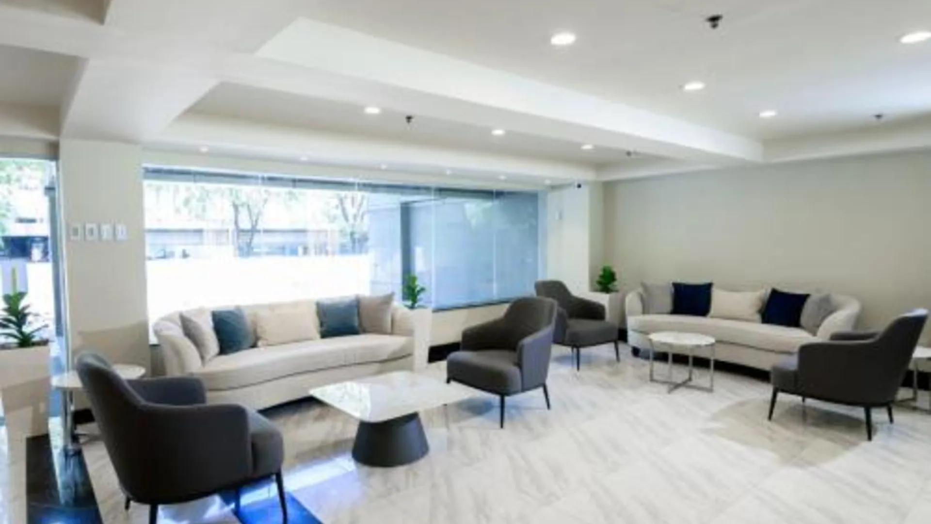 세부 슈어스테이 플러스 바이 베스트 웨스턴 세부 시티 2성급 호텔 외관