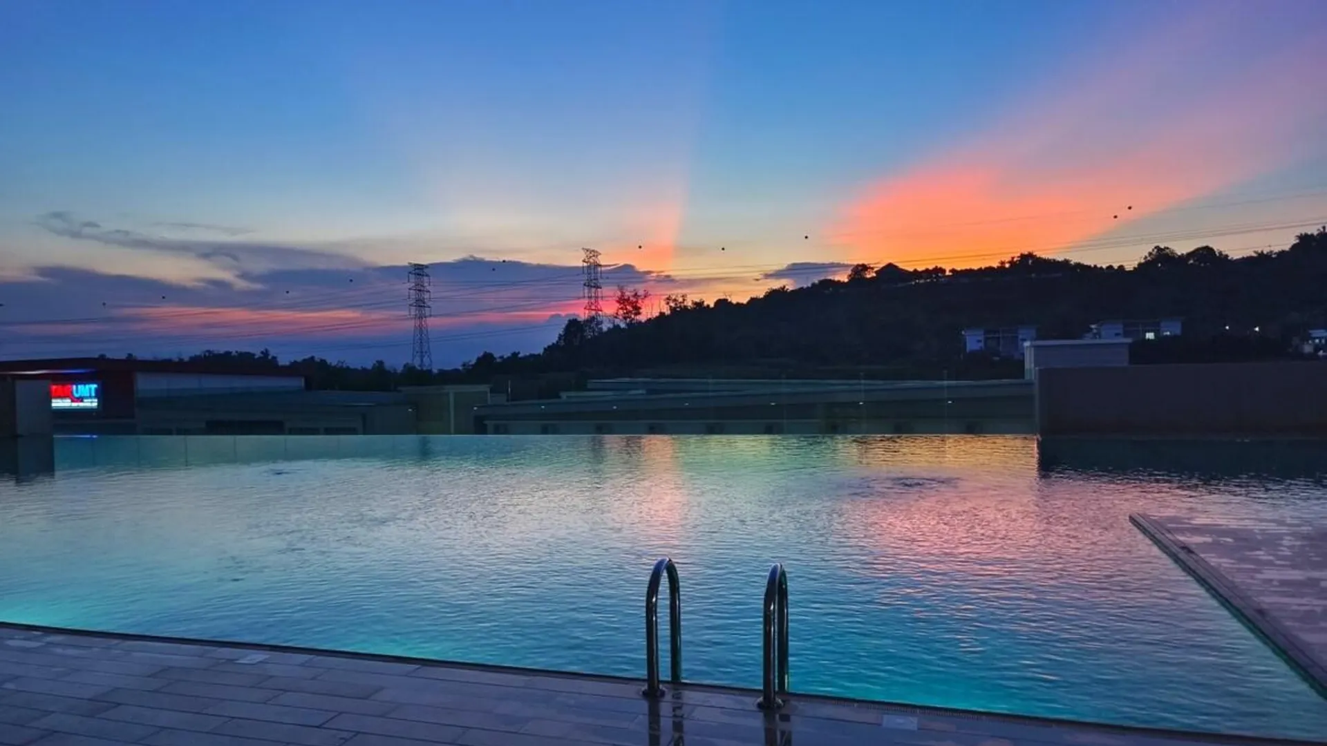 쿠안탄 반다르 인데라 마코타의 아파트먼트 (45m², 침실 1개, 프라이빗 욕실 1개) 3성급 게스트하우스 전망