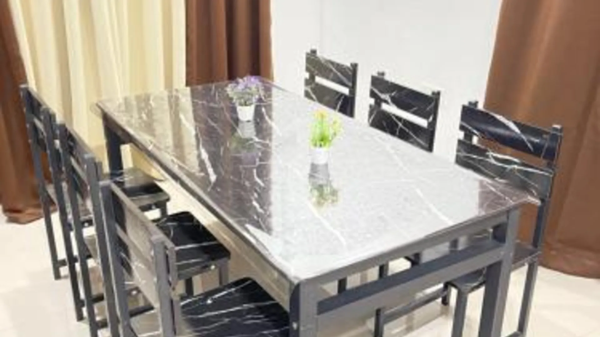 페칸 페칸 시티의 프라이빗 하우스 (2800m², 침실 3개, 프라이빗 욕실 2개) 3성급 게스트하우스 수영장