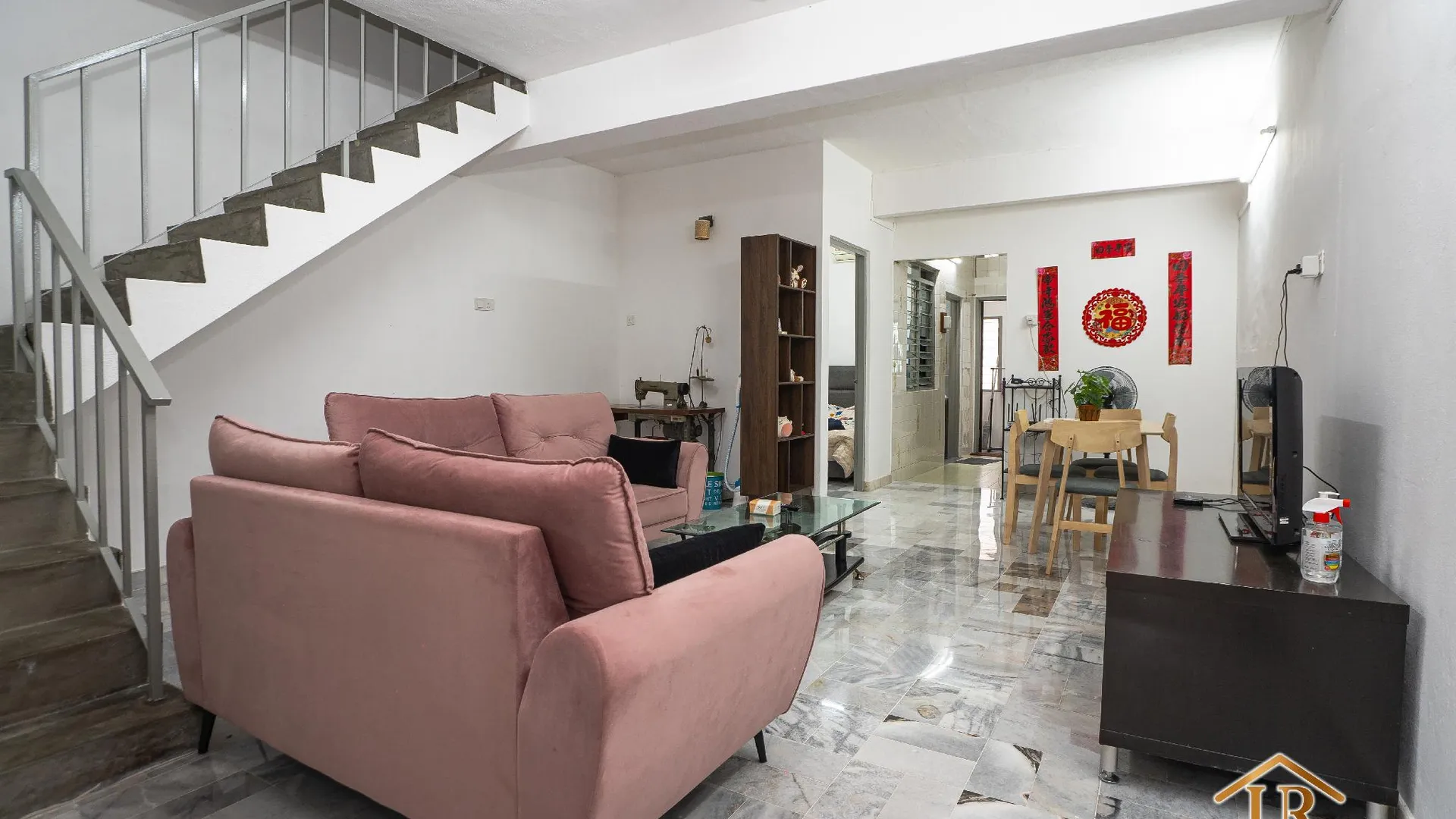 이포 이포 시티의 프라이빗 하우스 (m², 침실 3개, 프라이빗 욕실 2개) 2성급 싱글룸 로비