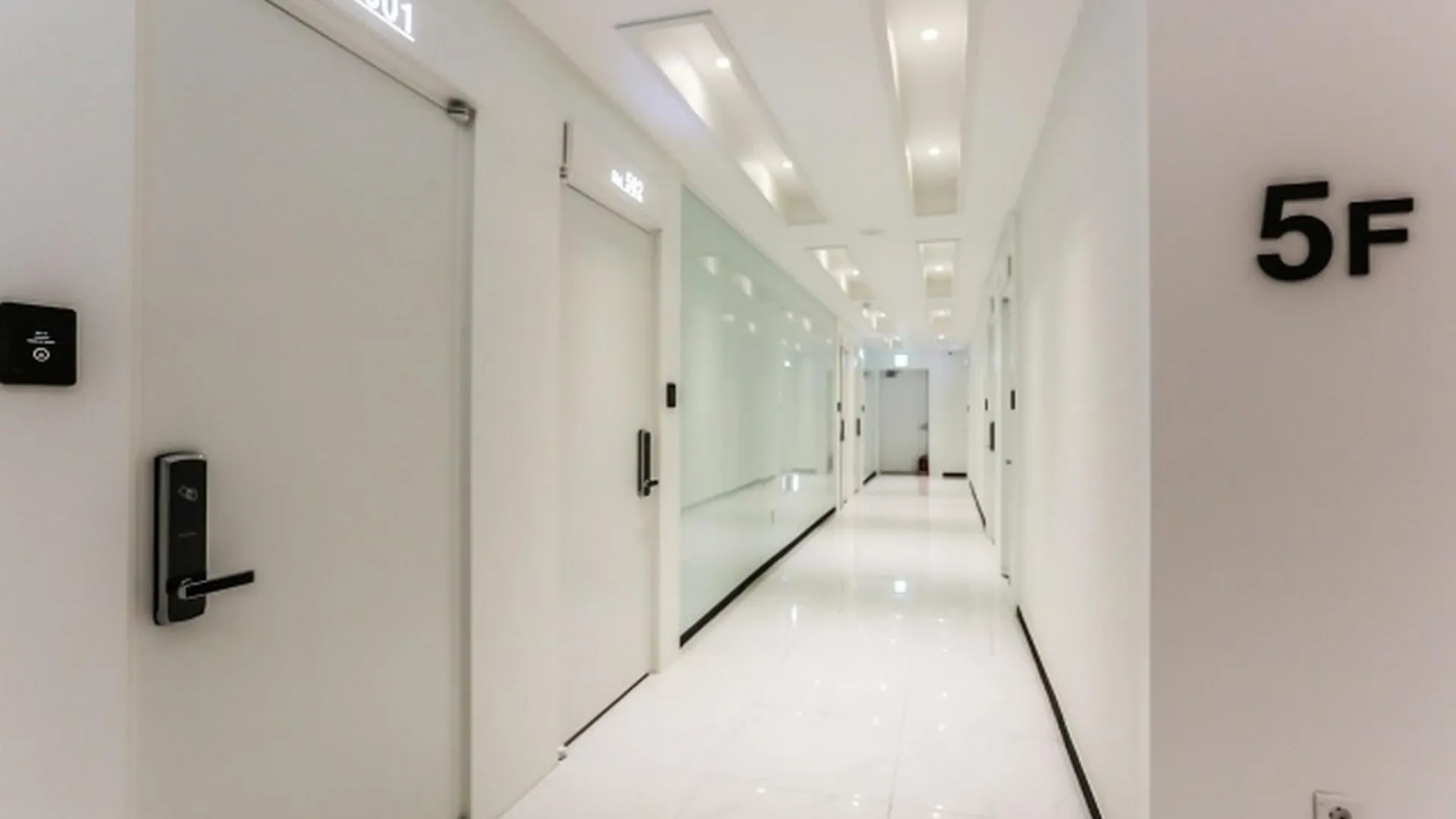 서울 호텔 월 2성급 호텔 객실