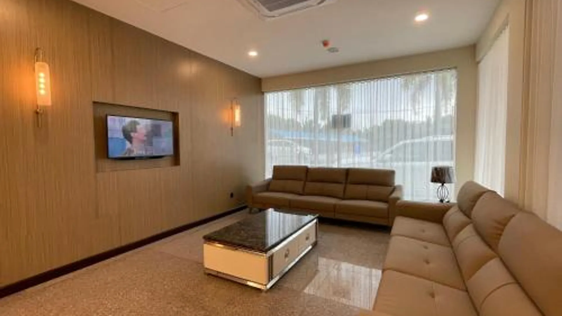 코타키나발루 호텔 분두산 3성급 호텔 외관