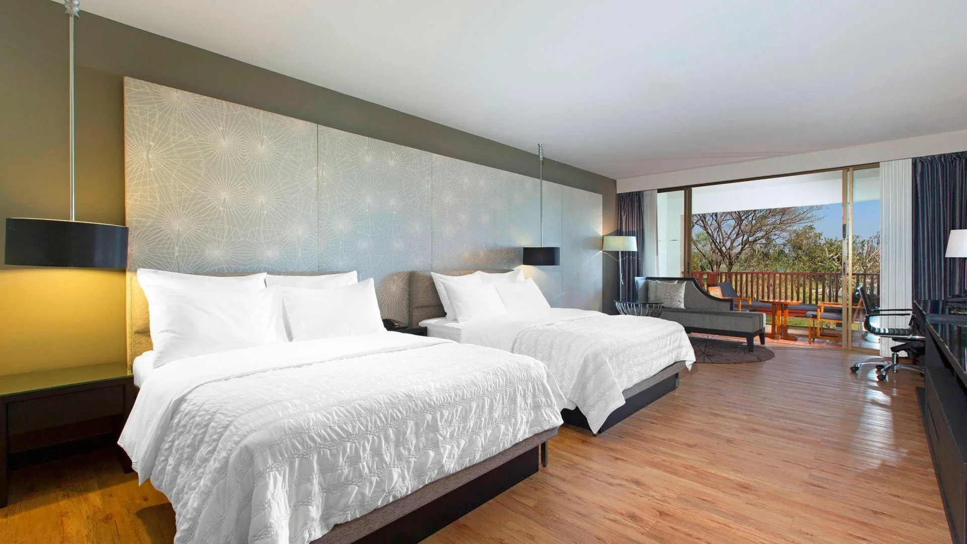 치앙라이 르 메르디앙 치앙라이 리조트, 태국 5성급 호텔 스위트룸