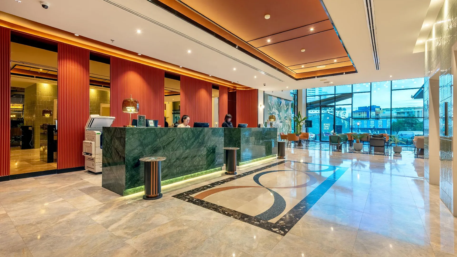 핫야이 부리 스리푸 호텔 4성급 호텔 레스토랑