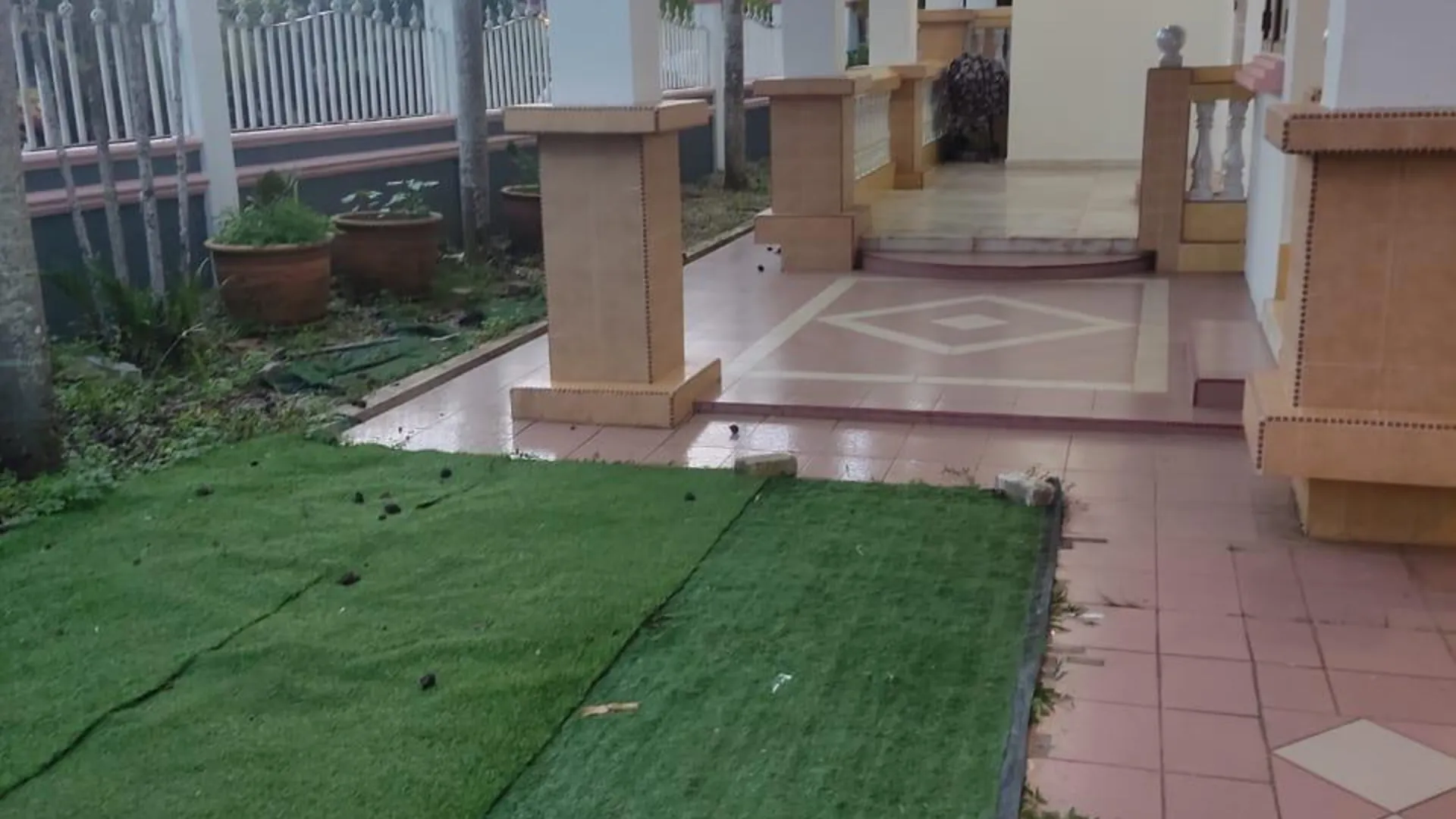 쿠안탄 반다르 인데라 마코타의 빌라 (4000m², 침실 5개, 프라이빗 욕실 4개) 4성급 싱글룸 수영장