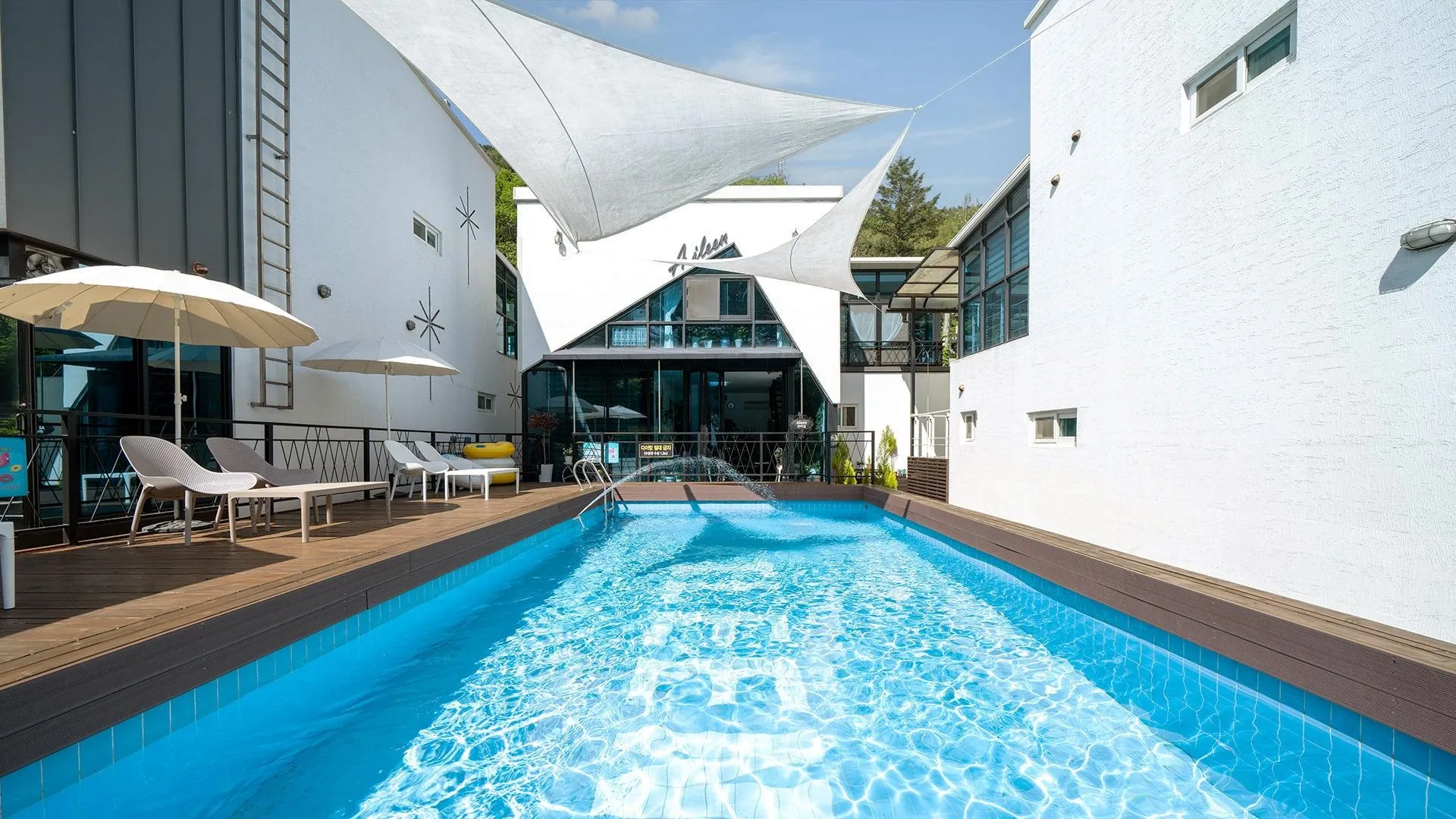 가평 가평 에일린 스파 펜션 3성급 게스트하우스 로비