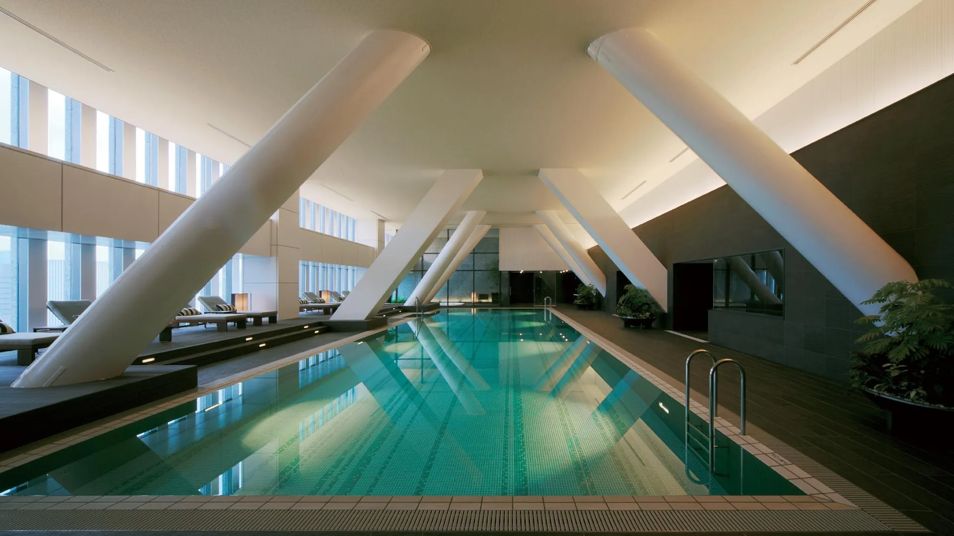 도쿄 / 동경 더 캐피톨 호텔 도큐 5성급 호텔 로비