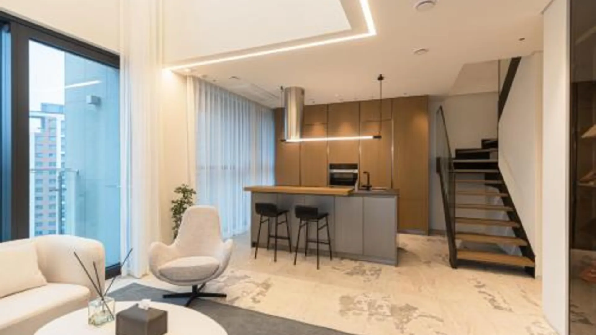 서울 Caelum Black Gangnam Luxury Apt 카일룸블랙 강남 럭셔리 아파트 4성급 호텔 스위트룸