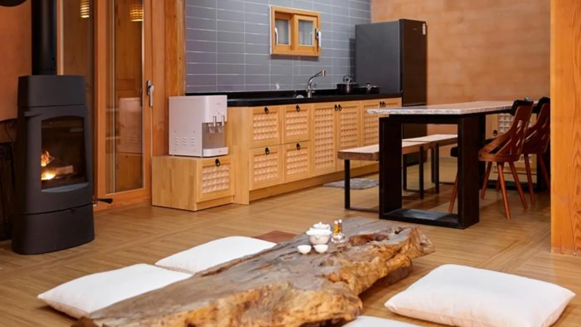 가평 가평재 3성급 게스트하우스 스위트룸