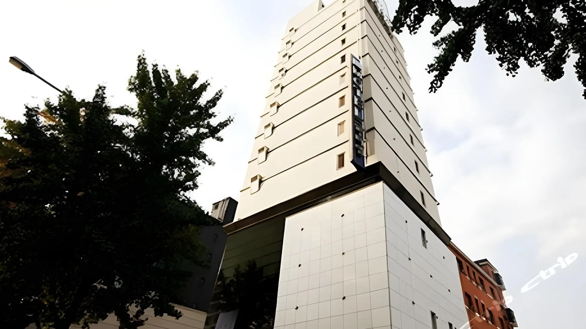 서울 신촌 굿타임 1성급 호텔 수영장