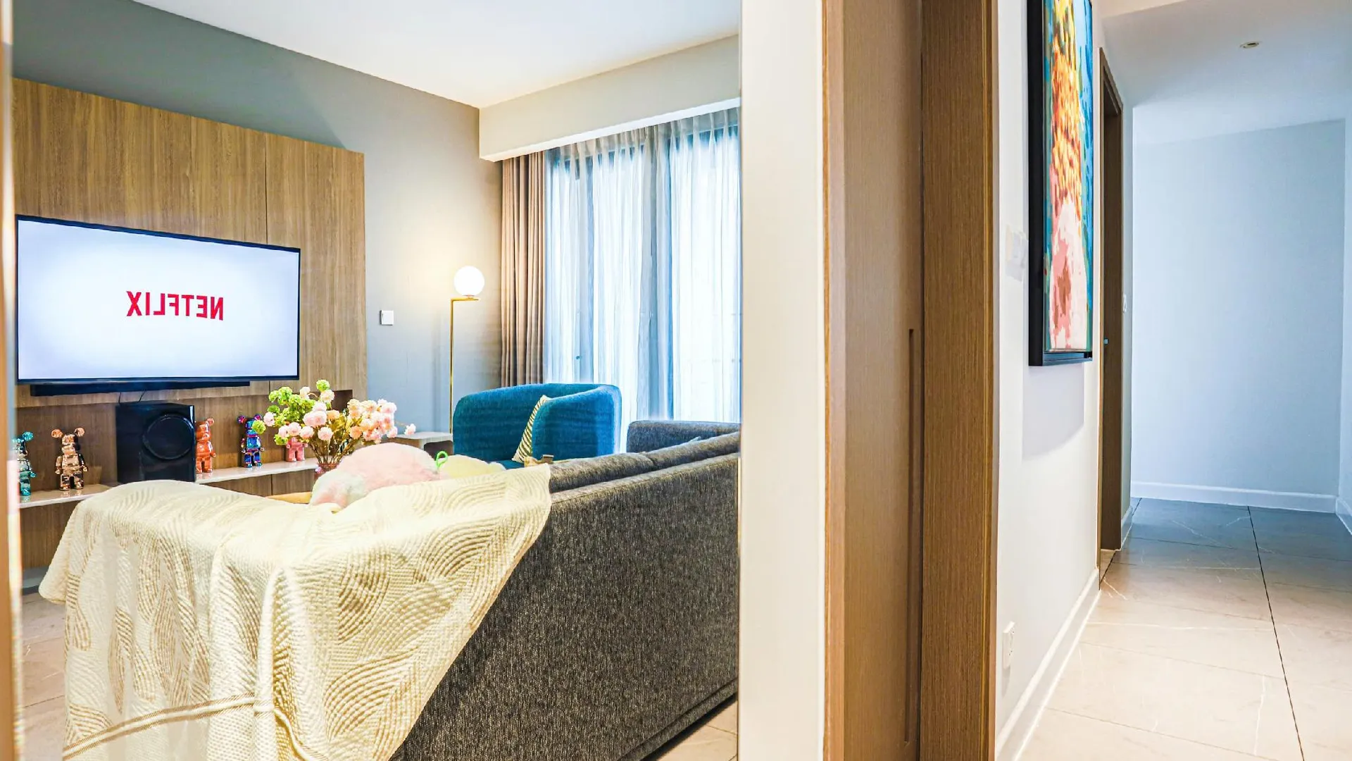 호치민 4군의 아파트먼트 (85m², 침실 2개, 프라이빗 욕실 2개) 5성급 싱글룸 전망