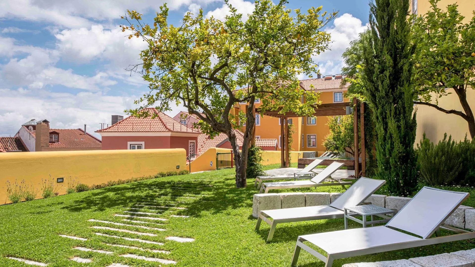 리스본 탄뎀 팔라시오 라파마 5성급 게스트하우스 부대시설