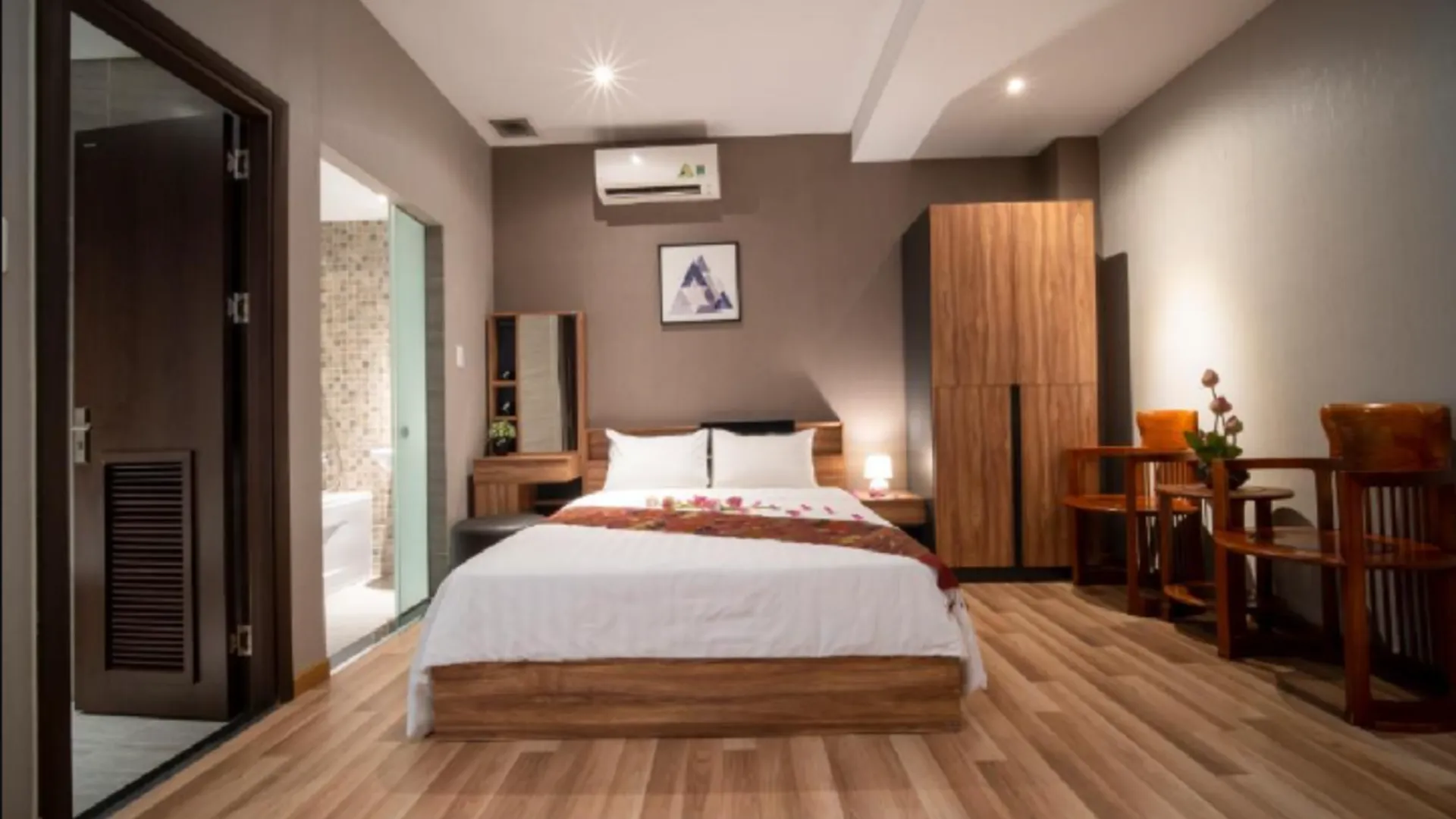 호치민 센 스파 서비스 아파트먼트 4성급 호텔 외관