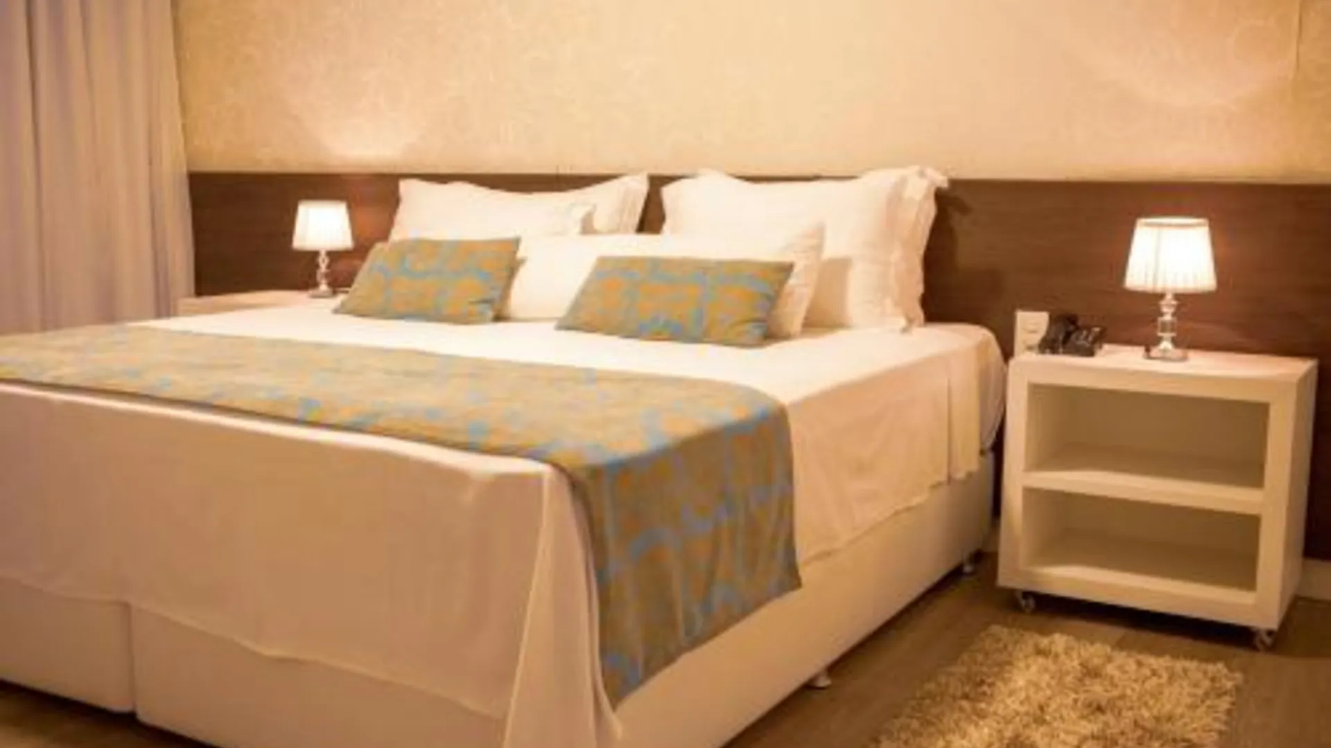 파토스 데 미나스 Hz Hotel 4성급 호텔 스위트룸