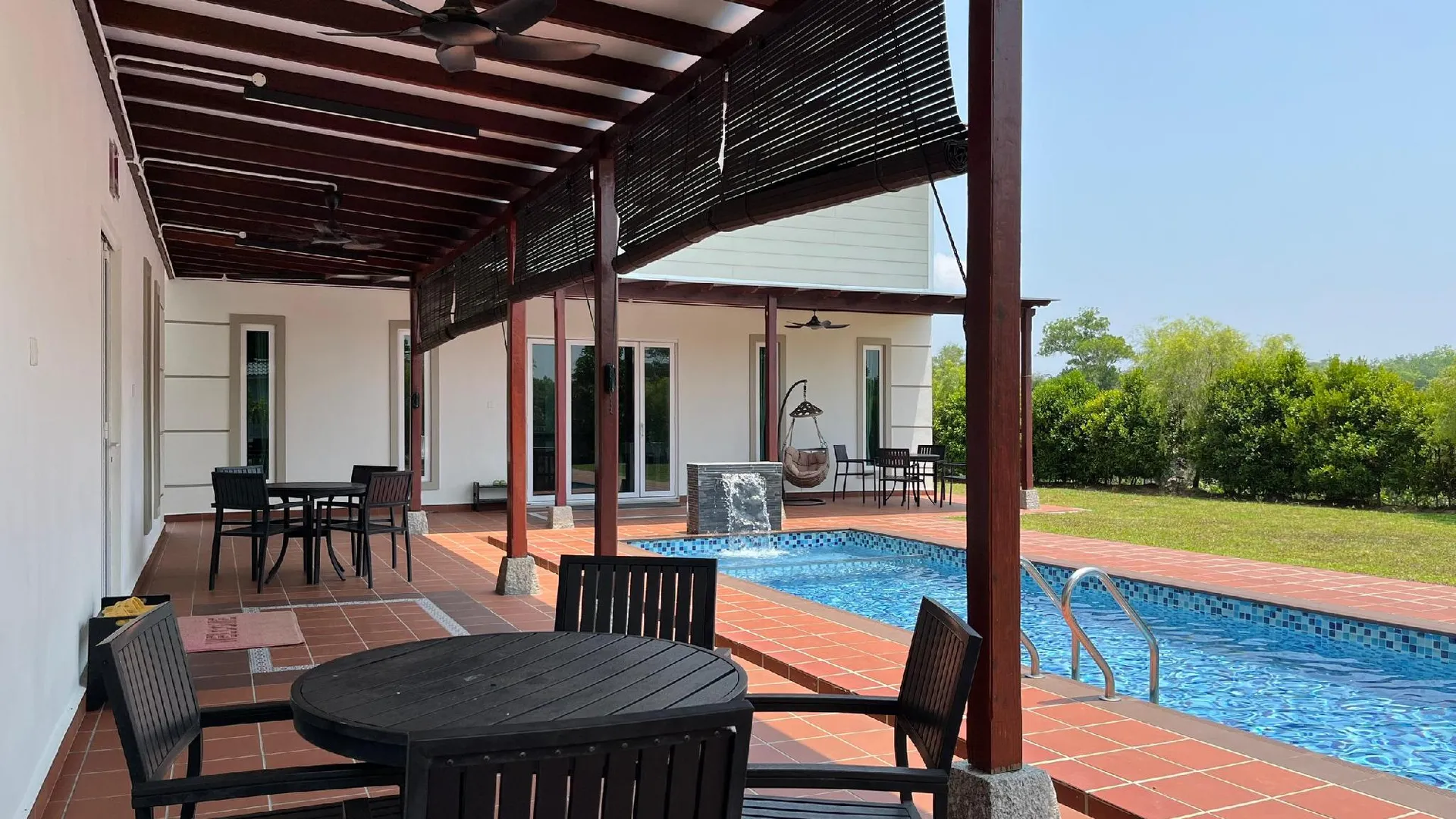 말라카 알러 가자의 아파트먼트 (3000m², 침실 4개, 프라이빗 욕실 4개) 4성급 싱글룸 객실