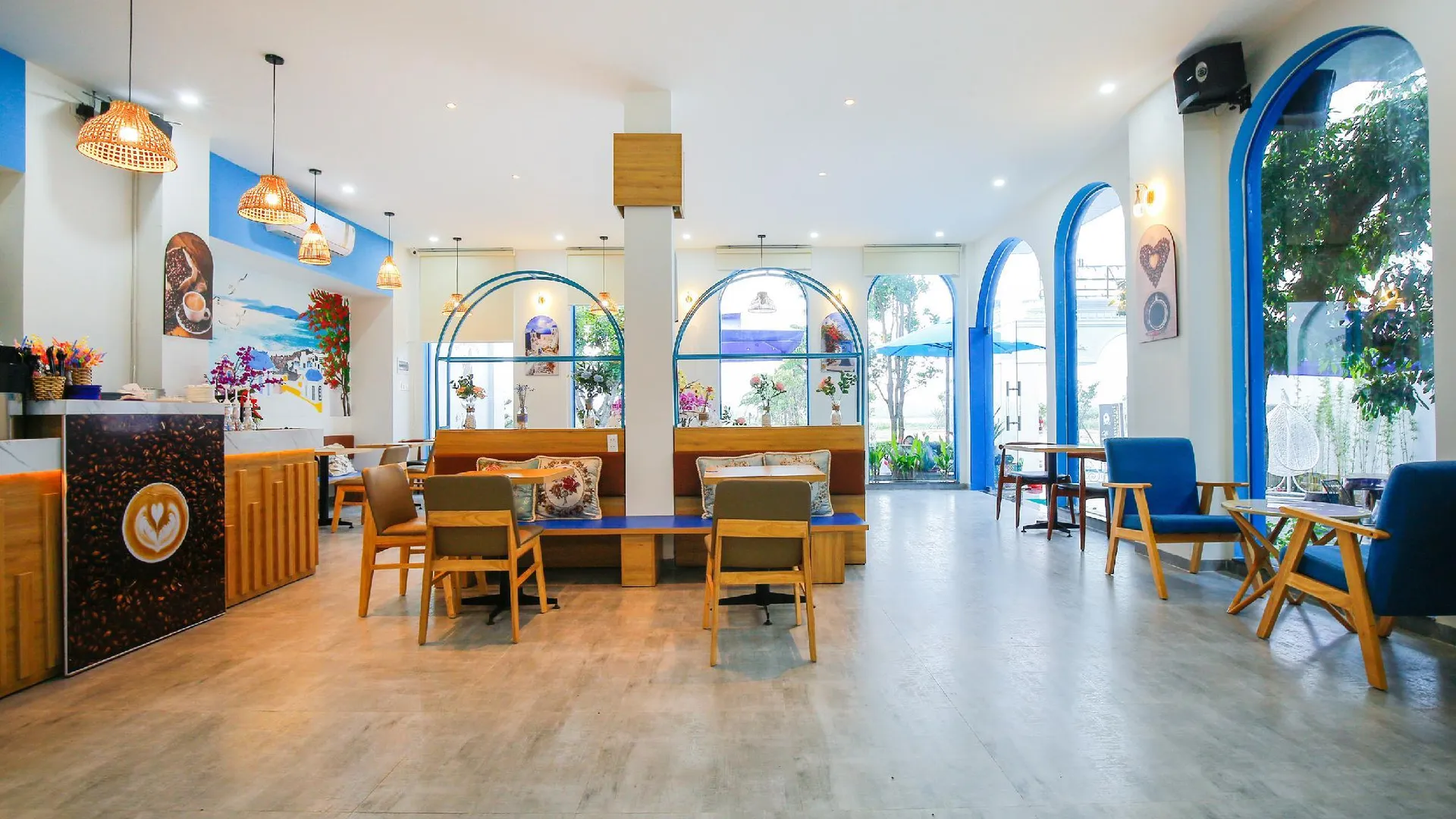 다낭 산토리니 하우스 앤 커피 2성급 호텔 로비