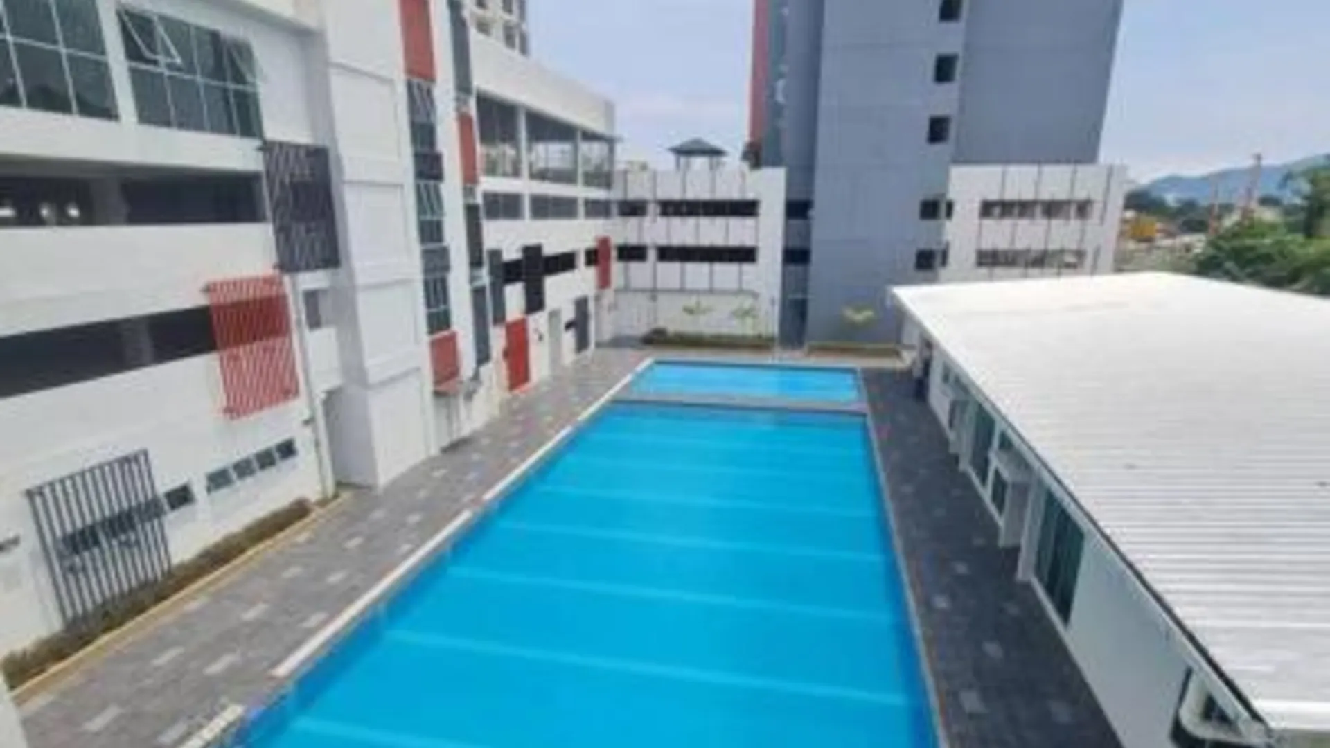 이포 캄풍 자와의 아파트먼트 (m², 침실 2개, 프라이빗 욕실 2개) 4성급 게스트하우스 로비