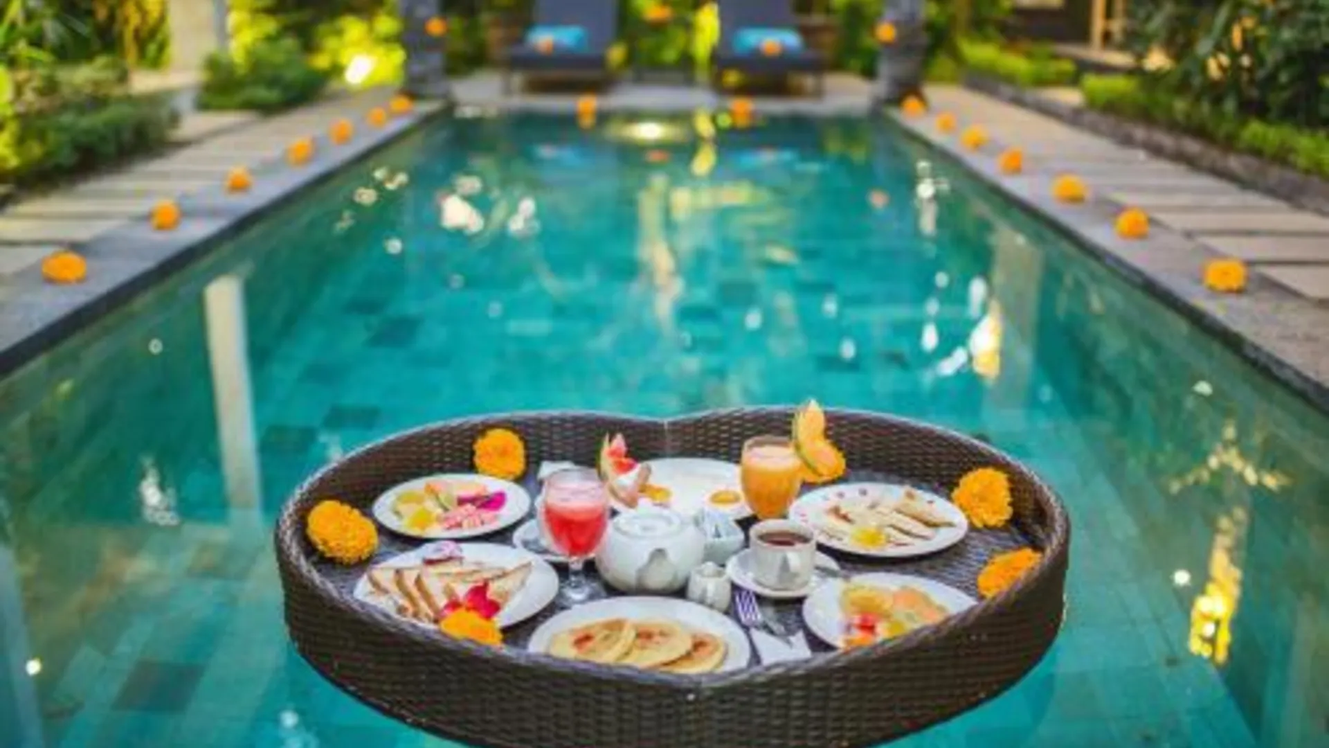 발리 Pundi Kaya 4성급 호텔 로비