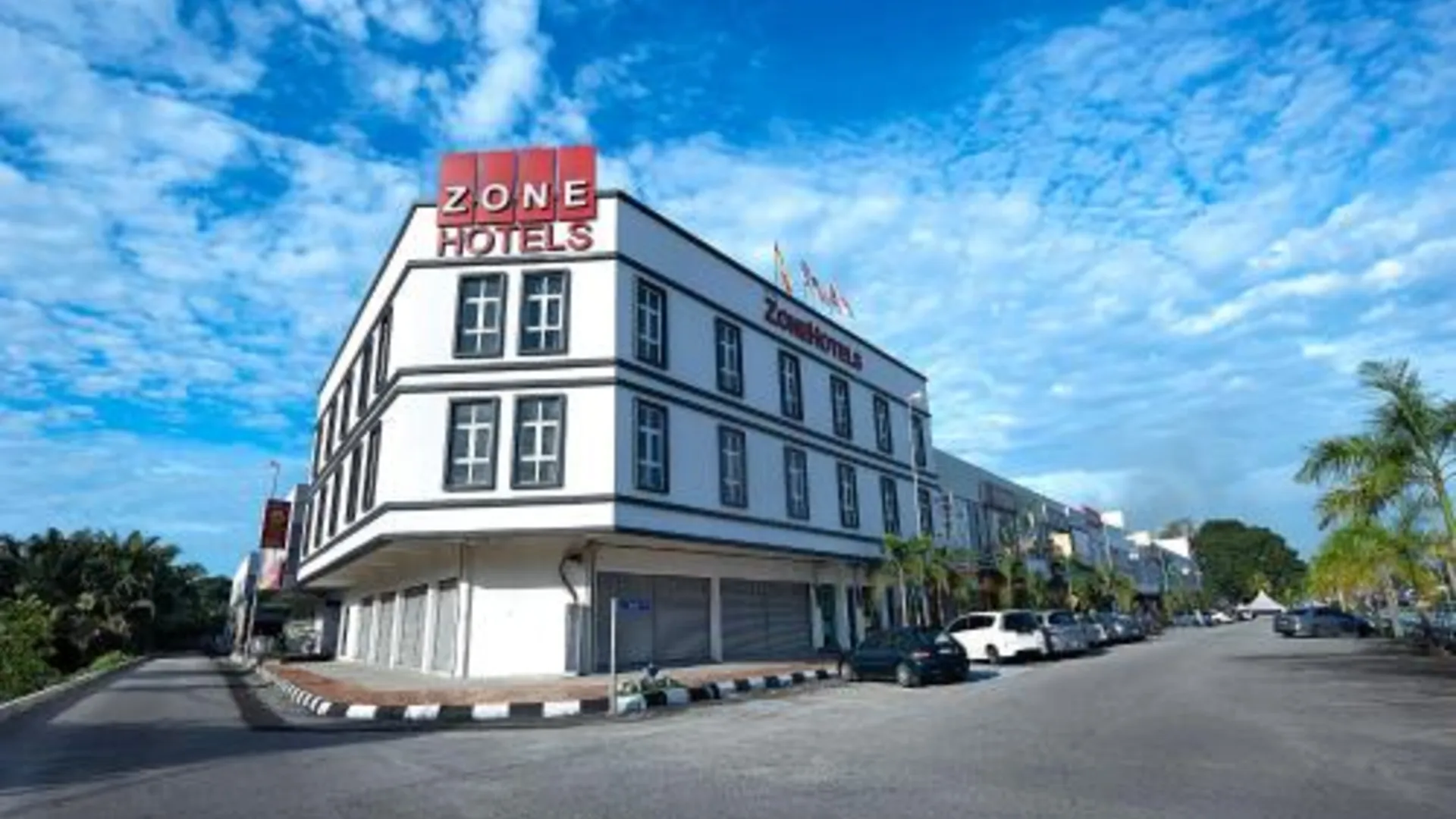 젠자롬 존 호텔스 텔록 팡리마 가랑 2성급 호텔 스위트룸