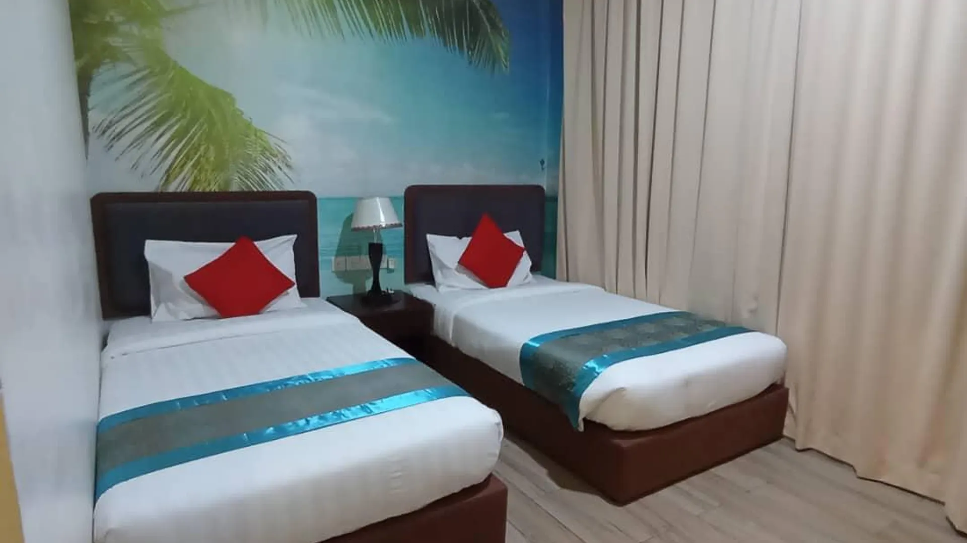 코타키나발루 컴포트 호텔 2성급 호텔 로비