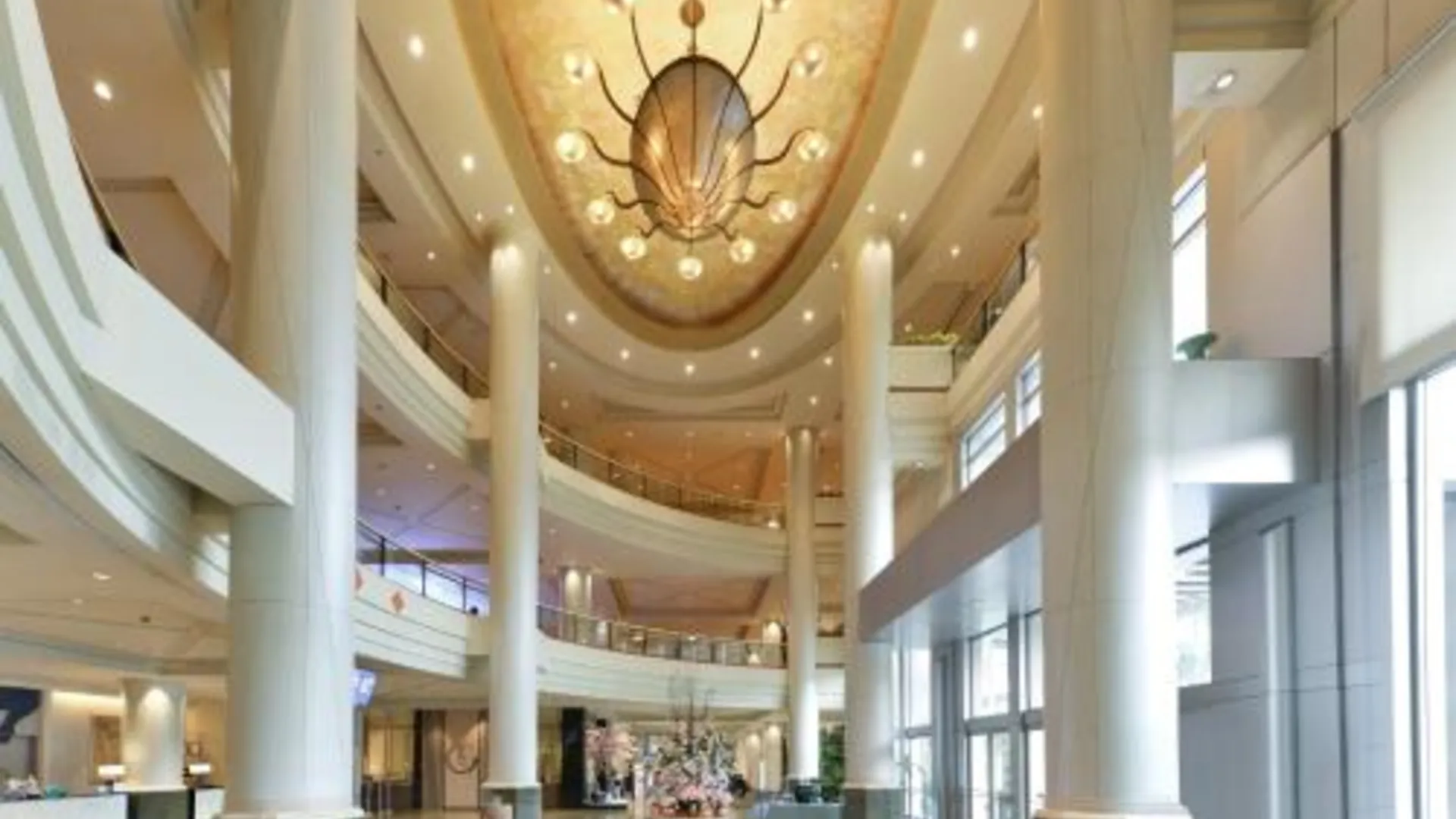 방콕 미라클 그랜드 컨벤션 호텔 5성급 호텔 로비