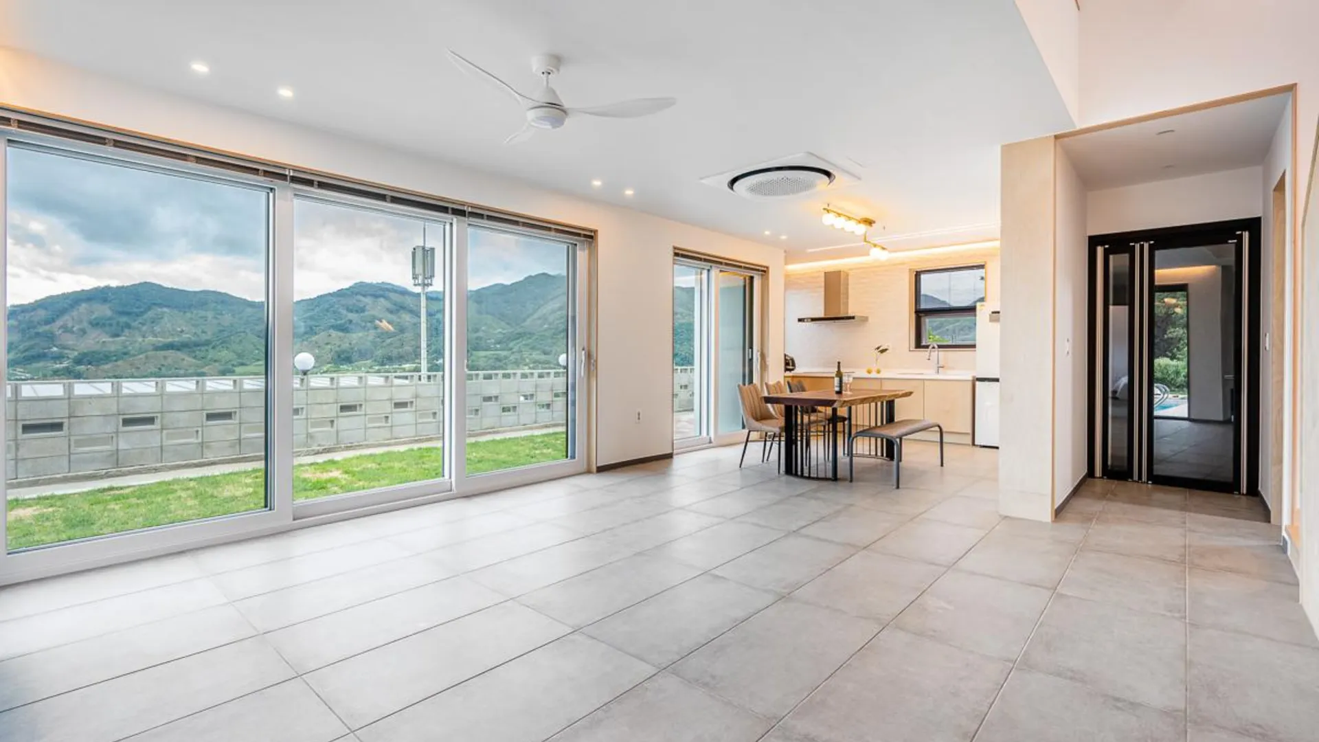 상주 구미 휴먼트리펜션 4성급 게스트하우스 스위트룸