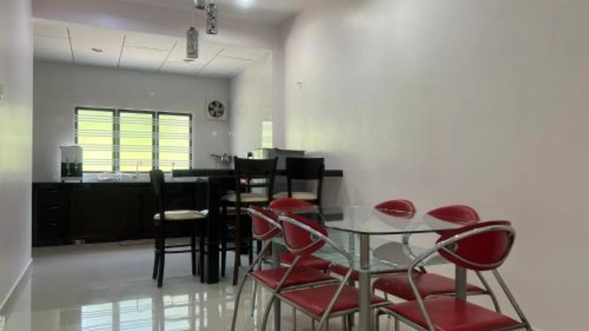 말라카 Padang Temu Near TOWN Homestay 9pax @ ExcluSuites  3성급 게스트하우스 외관