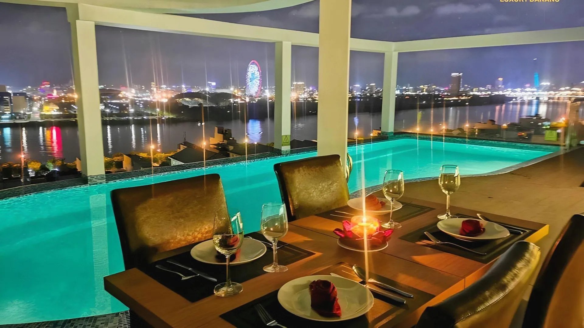 다낭 RHM 럭셔리 호텔 앤 스위트 4성급 호텔 수영장