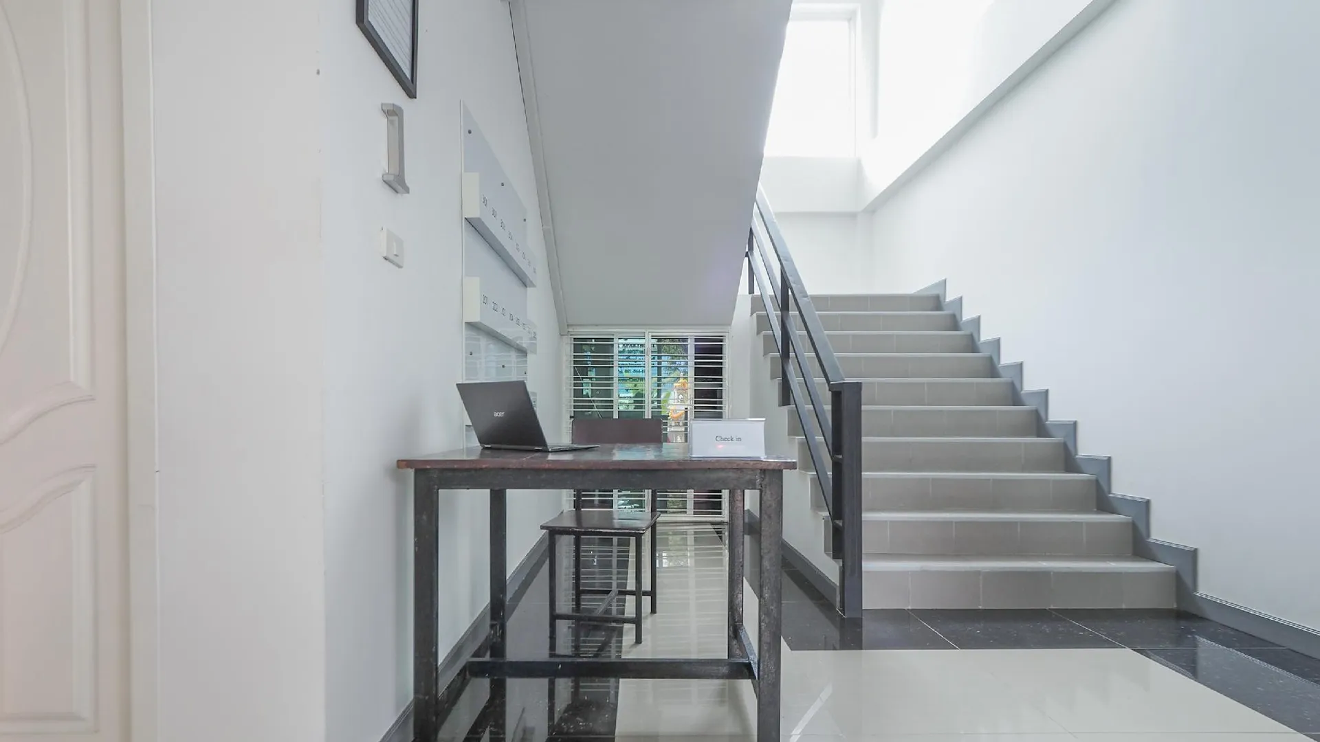 방콕 K&K 아파트먼트 3성급 게스트하우스 외관