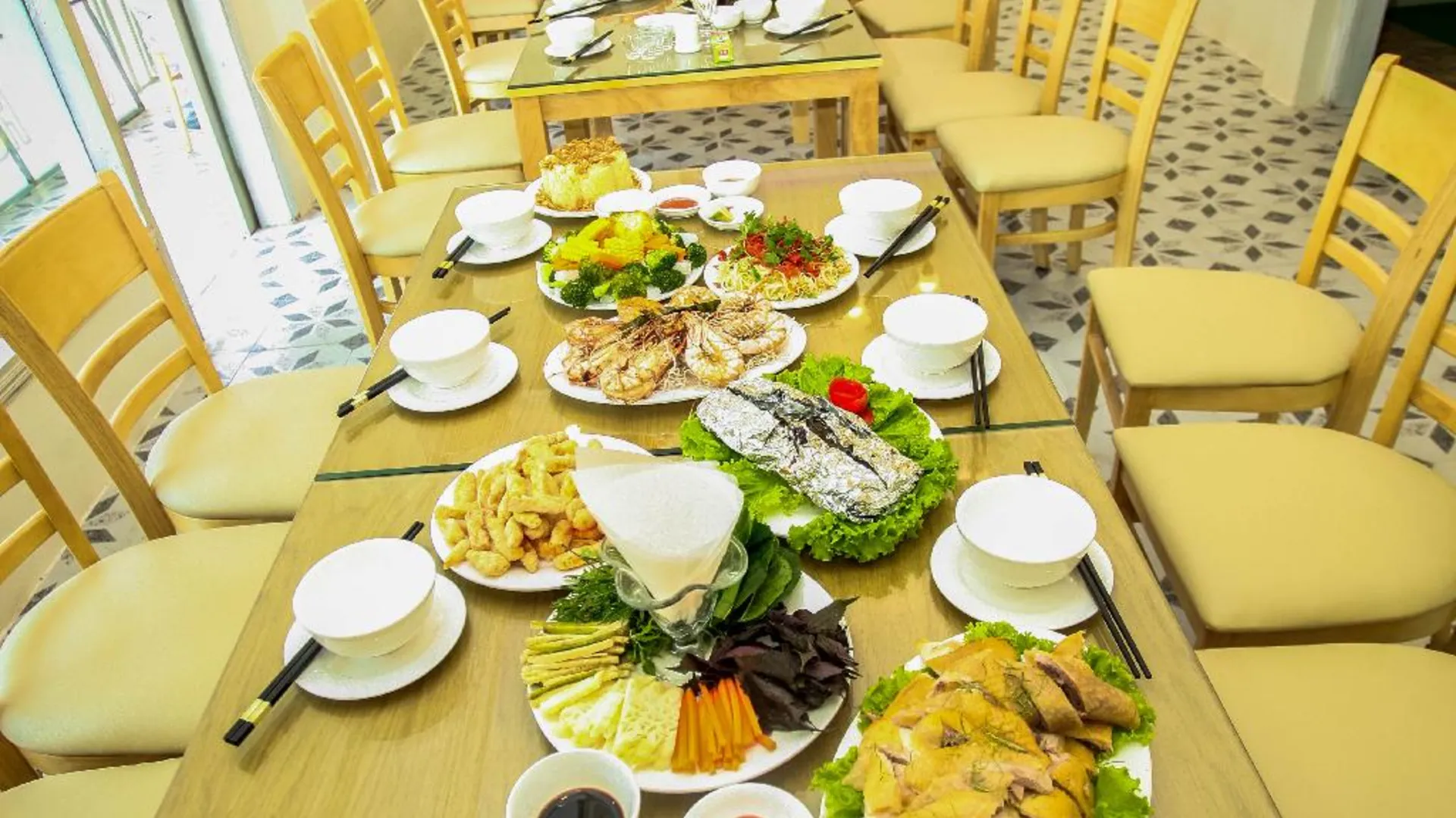 사파 요 로 사파 홈 1성급 호텔 수영장