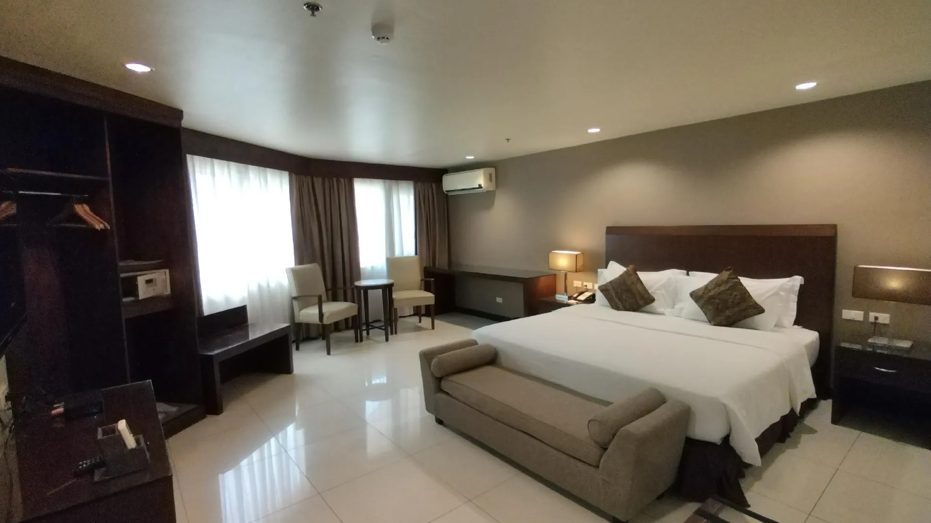 세부 만다린 플라자 호텔 3성급 호텔 스위트룸