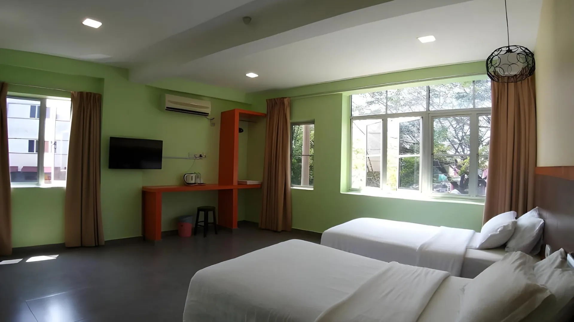 쿠알라 리피스 호텔 베스타리 2성급 호텔 전망