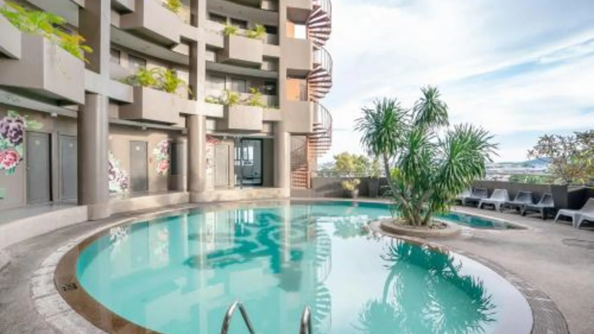 푸켓 아이 파빌리온 호텔 푸켓 4성급 호텔 외관