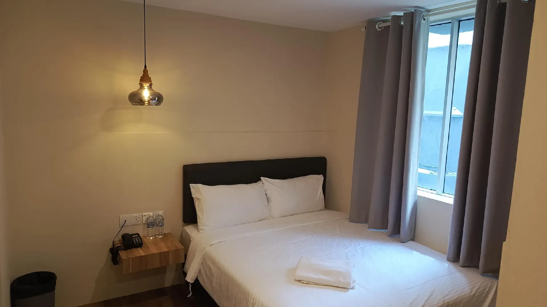 코타키나발루 체크인 5 4성급 호텔 객실