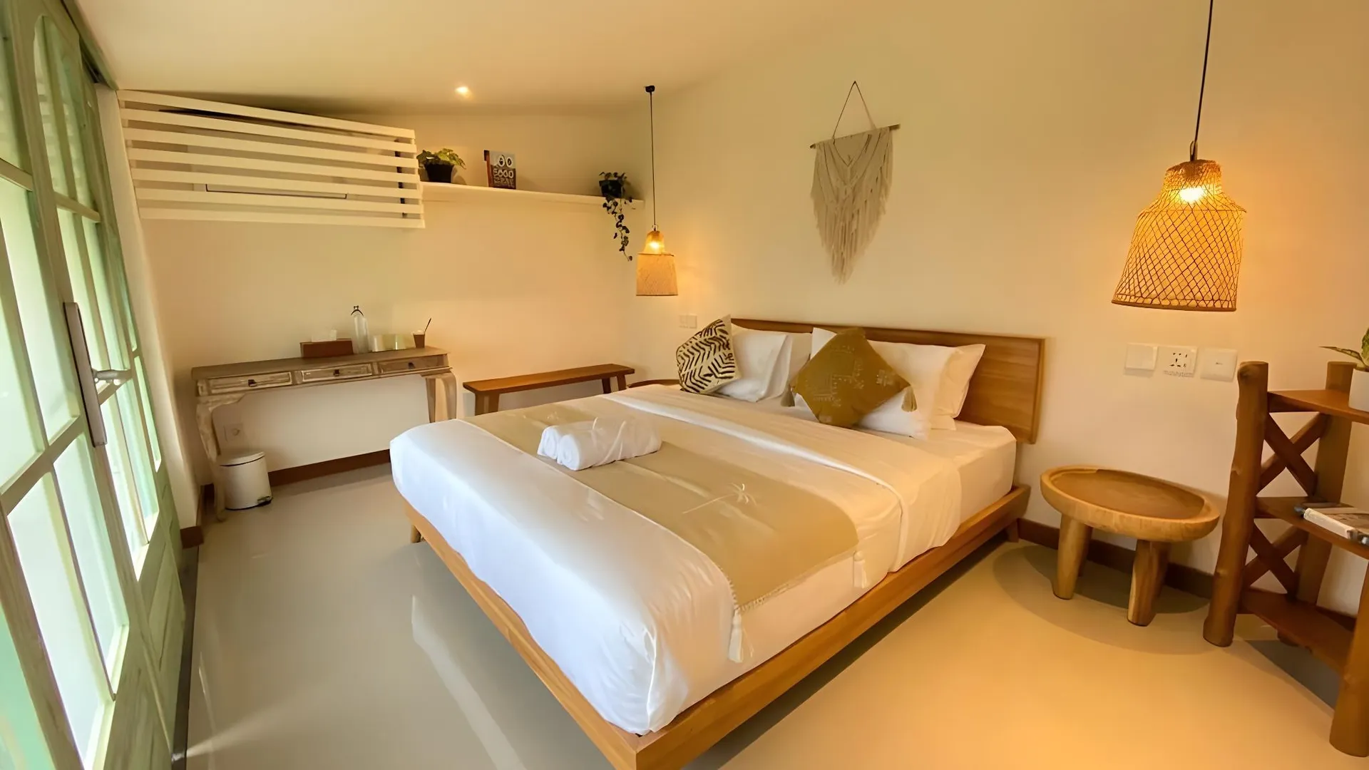 발리 화이트 페니 호스텔 2성급 호텔 스위트룸