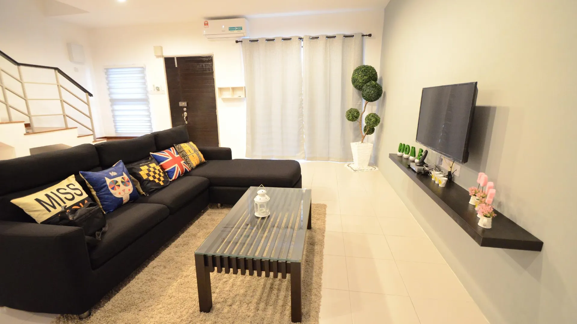 이포 메루의 프라이빗 하우스 (2000m², 침실 4개, 프라이빗 욕실 3개) 3성급 싱글룸 객실