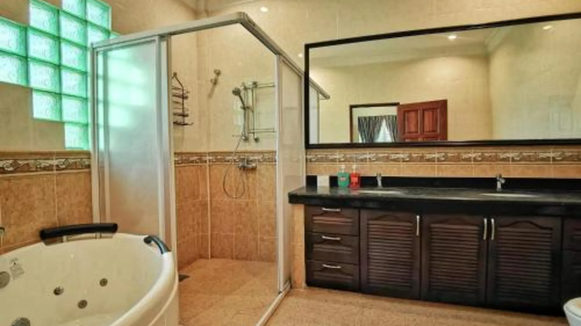 말라카 Yussy Homestay at Afamosa Bungalow 4성급 게스트하우스 스위트룸